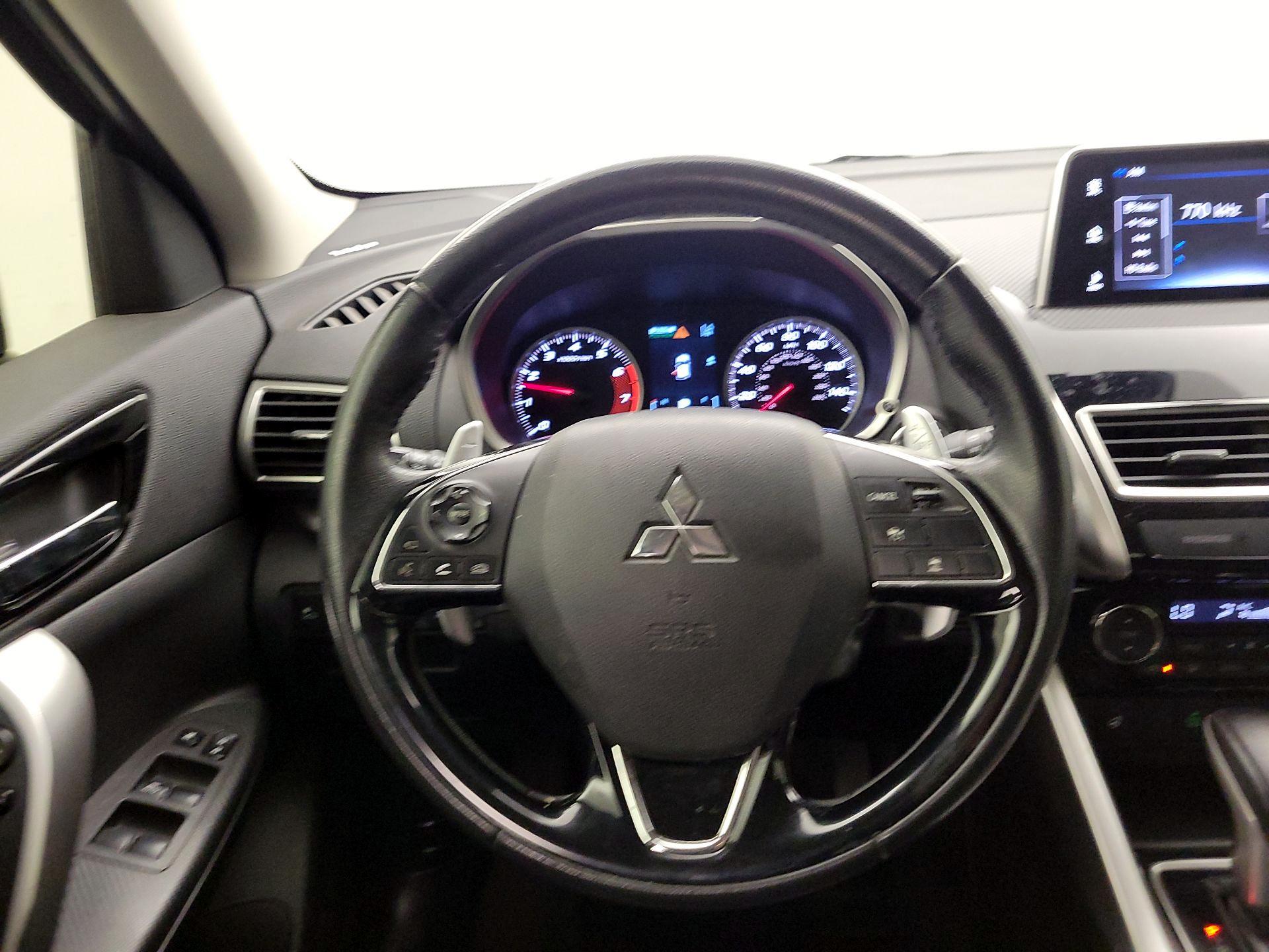 Thumbnail: 2018 Mitsubishi Eclipse Cross - 10