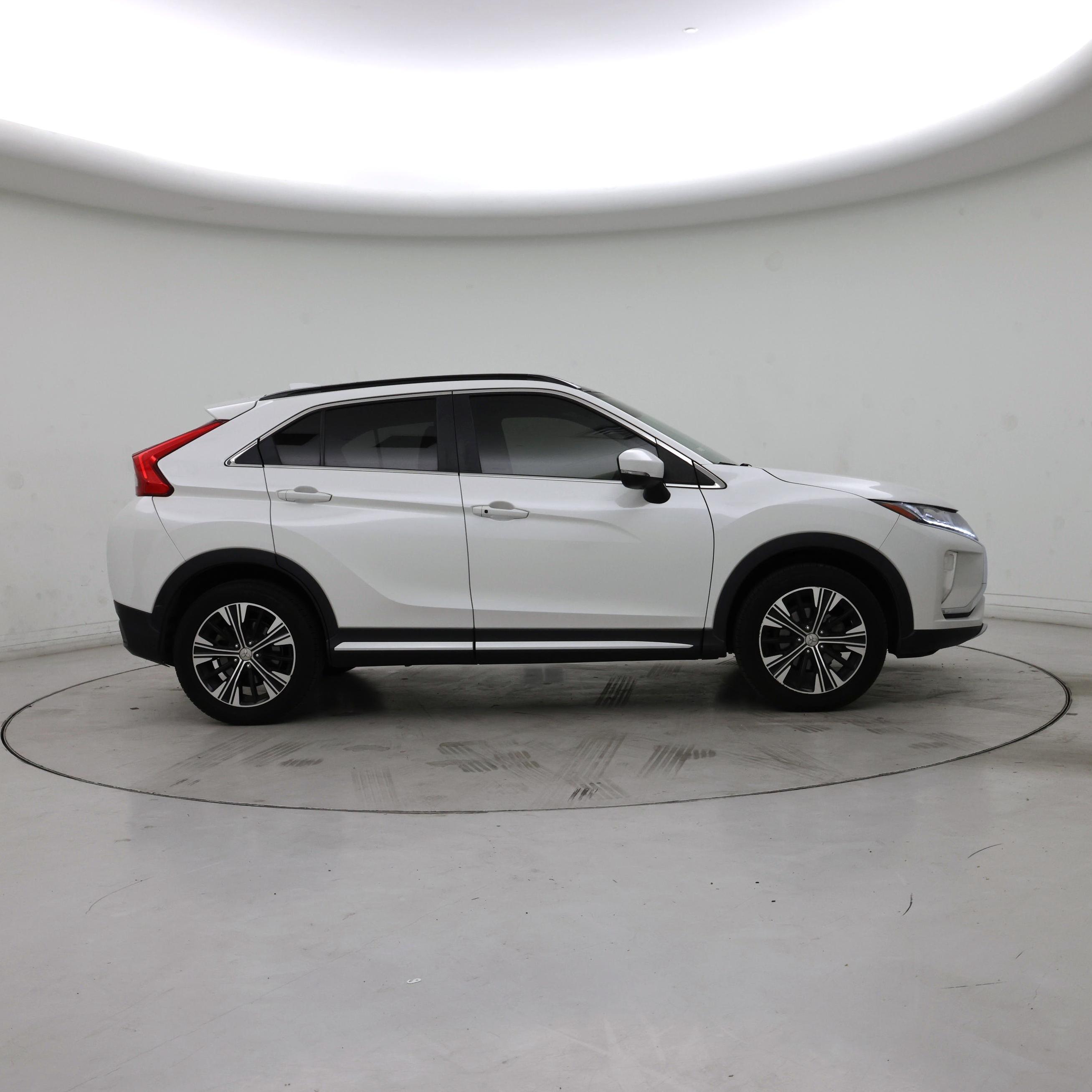 Thumbnail: 2018 Mitsubishi Eclipse Cross - 7