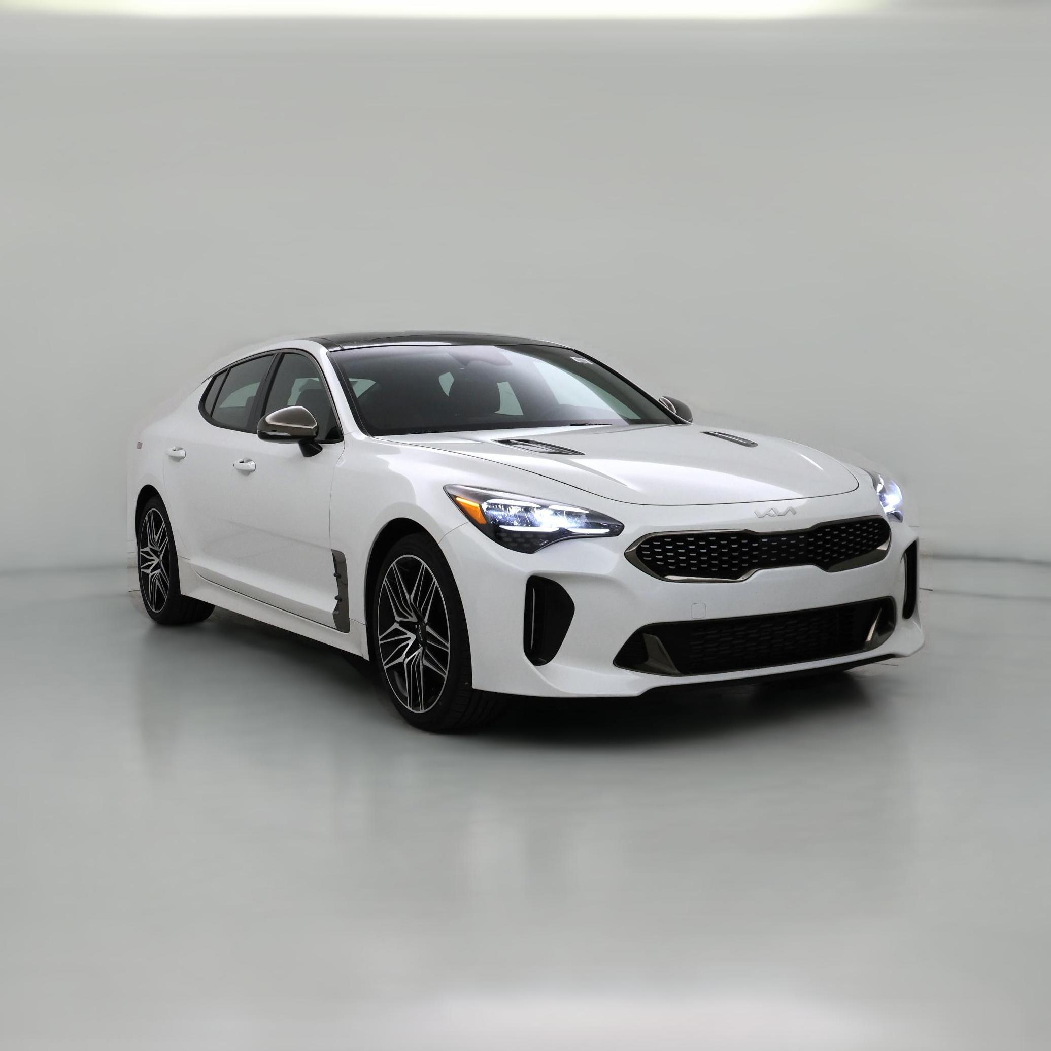 Thumbnail: 2022 Kia Stinger - 1