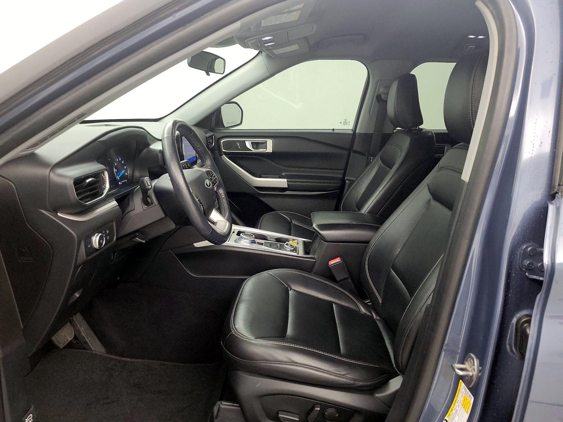 Thumbnail: 2021 Ford Explorer - 11