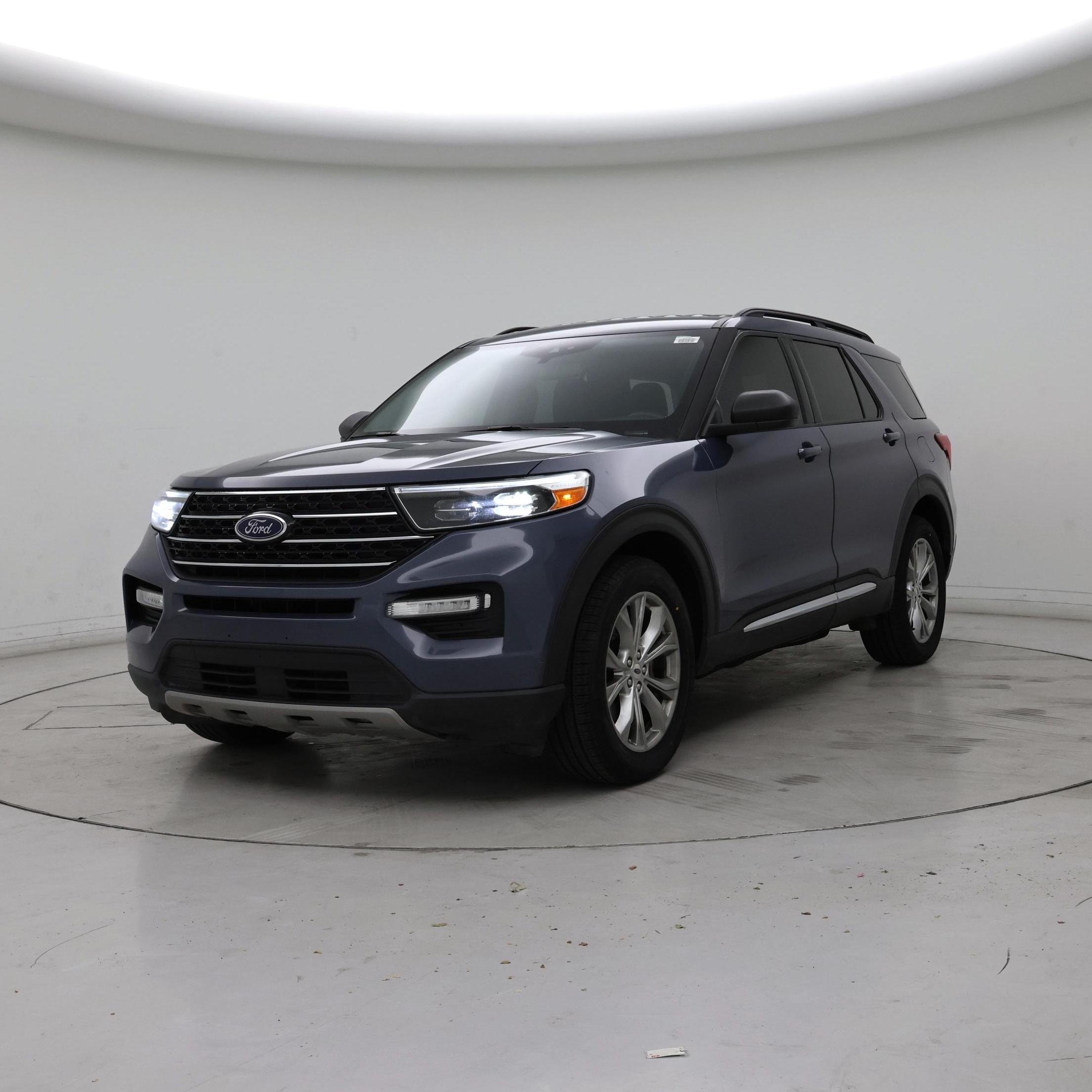 Thumbnail: 2021 Ford Explorer - 4