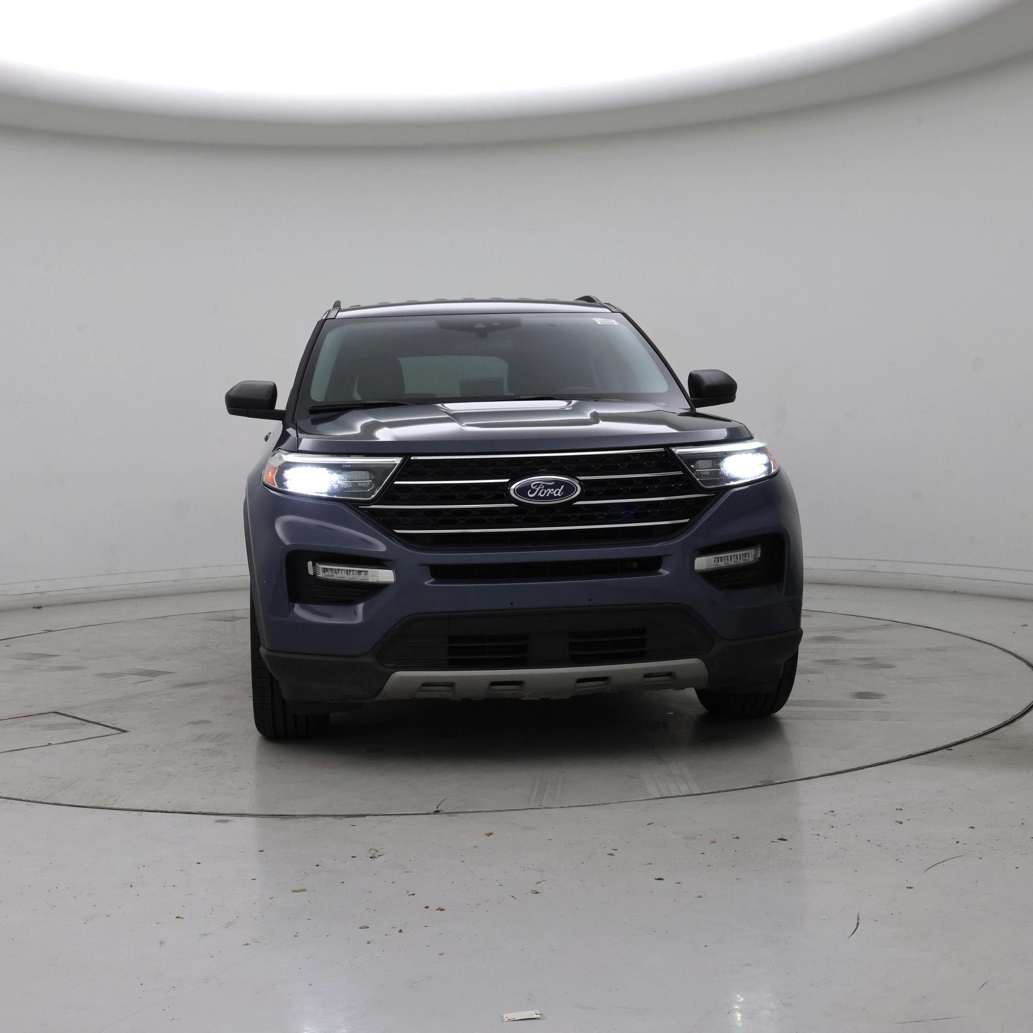 Thumbnail: 2021 Ford Explorer - 5