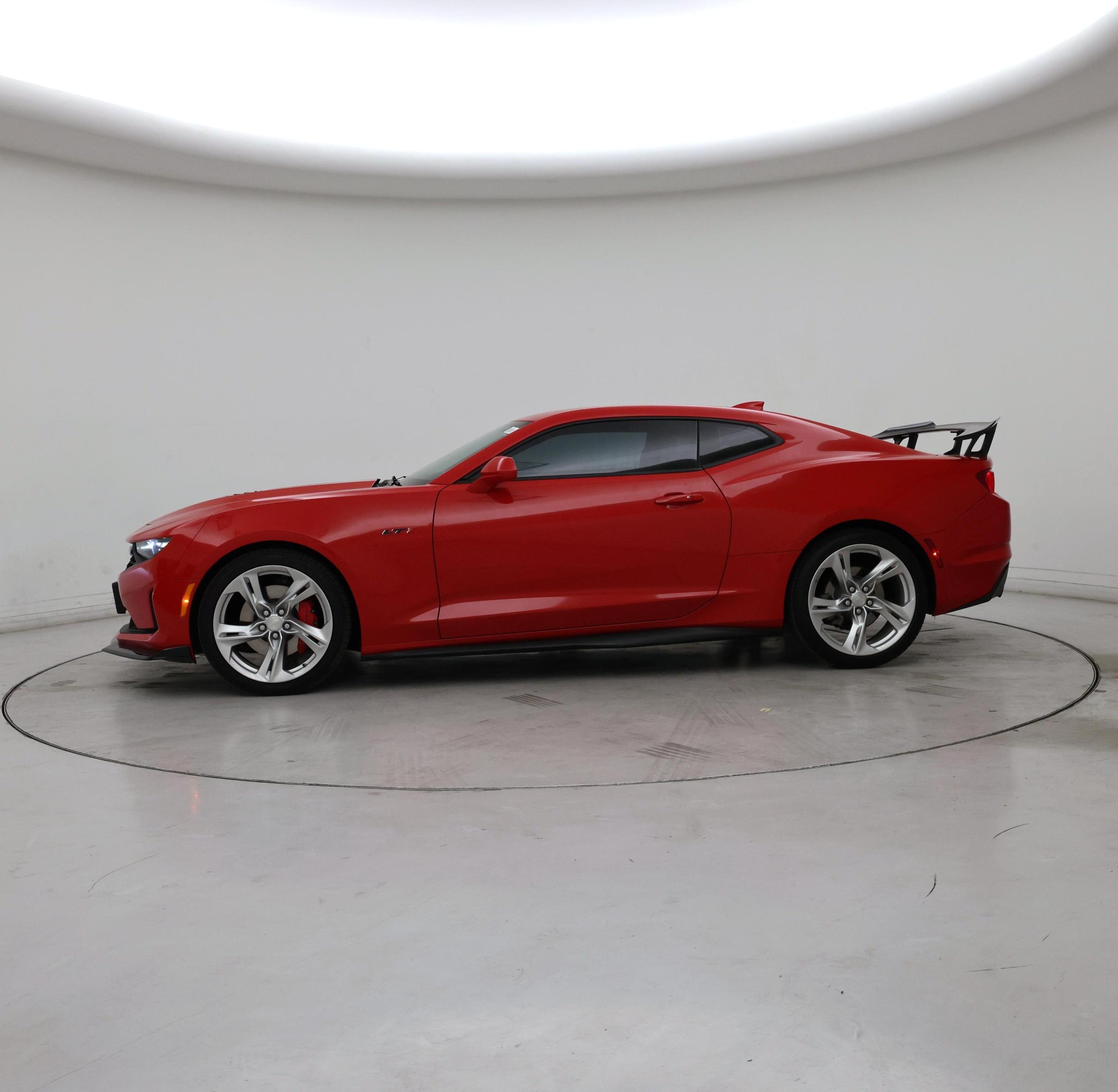 Thumbnail: 2021 Chevrolet Camaro - 3