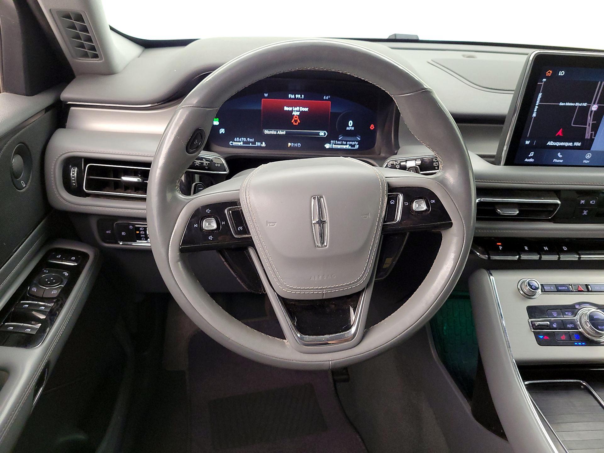 Thumbnail: 2021 Lincoln Aviator - 10