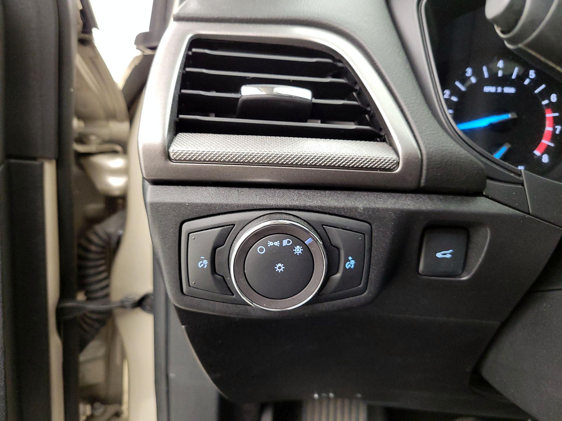 Thumbnail: 2019 Ford Fusion - 13