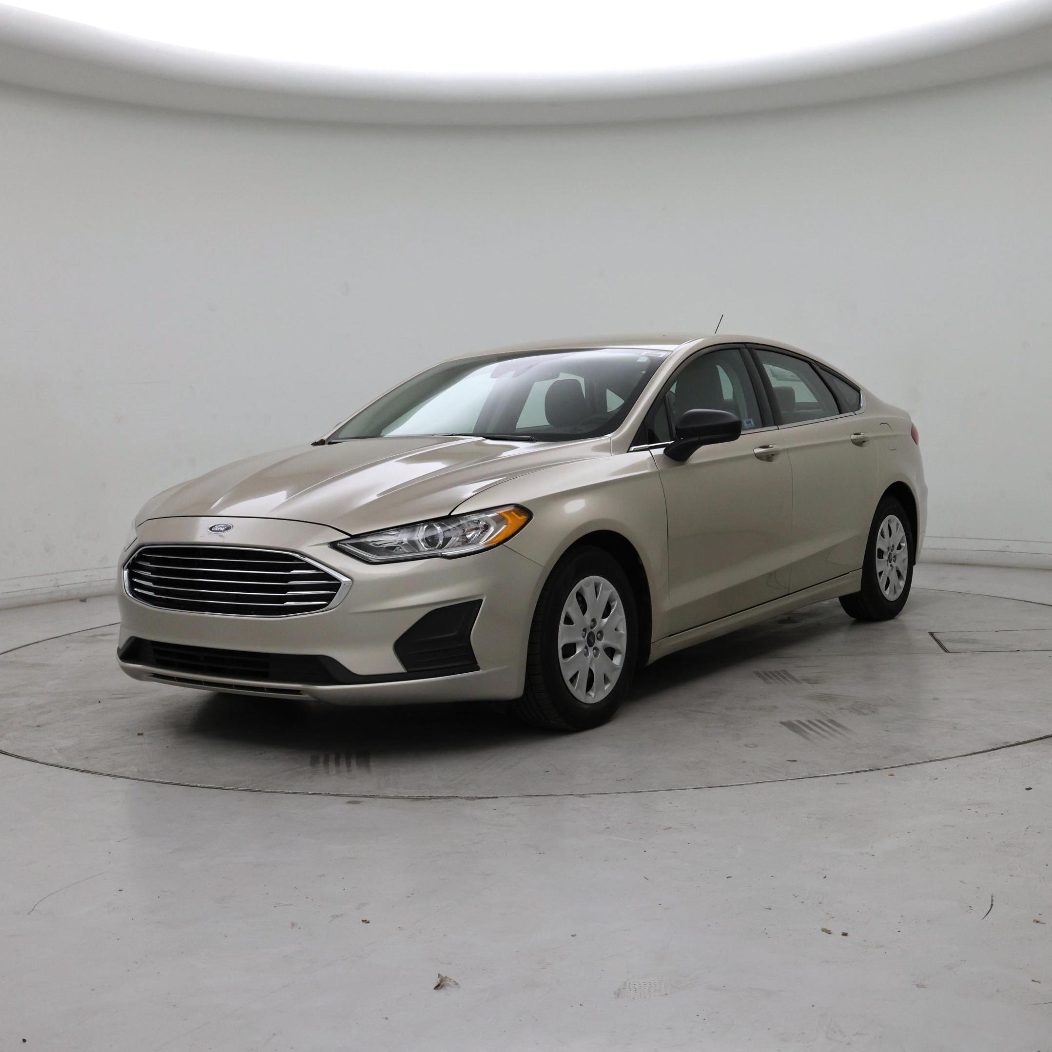 Thumbnail: 2019 Ford Fusion - 4