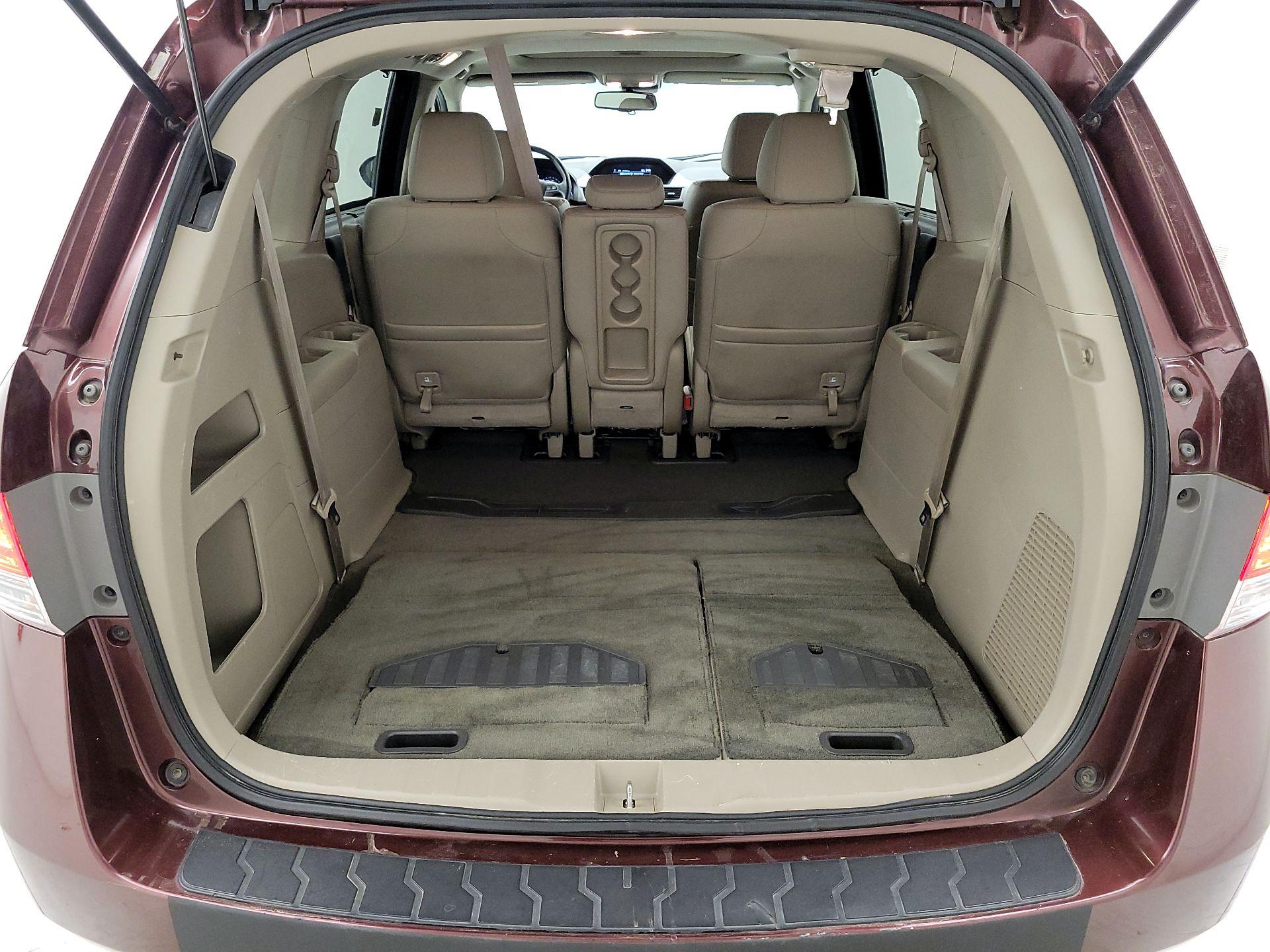 Thumbnail: 2017 Honda Odyssey - 16