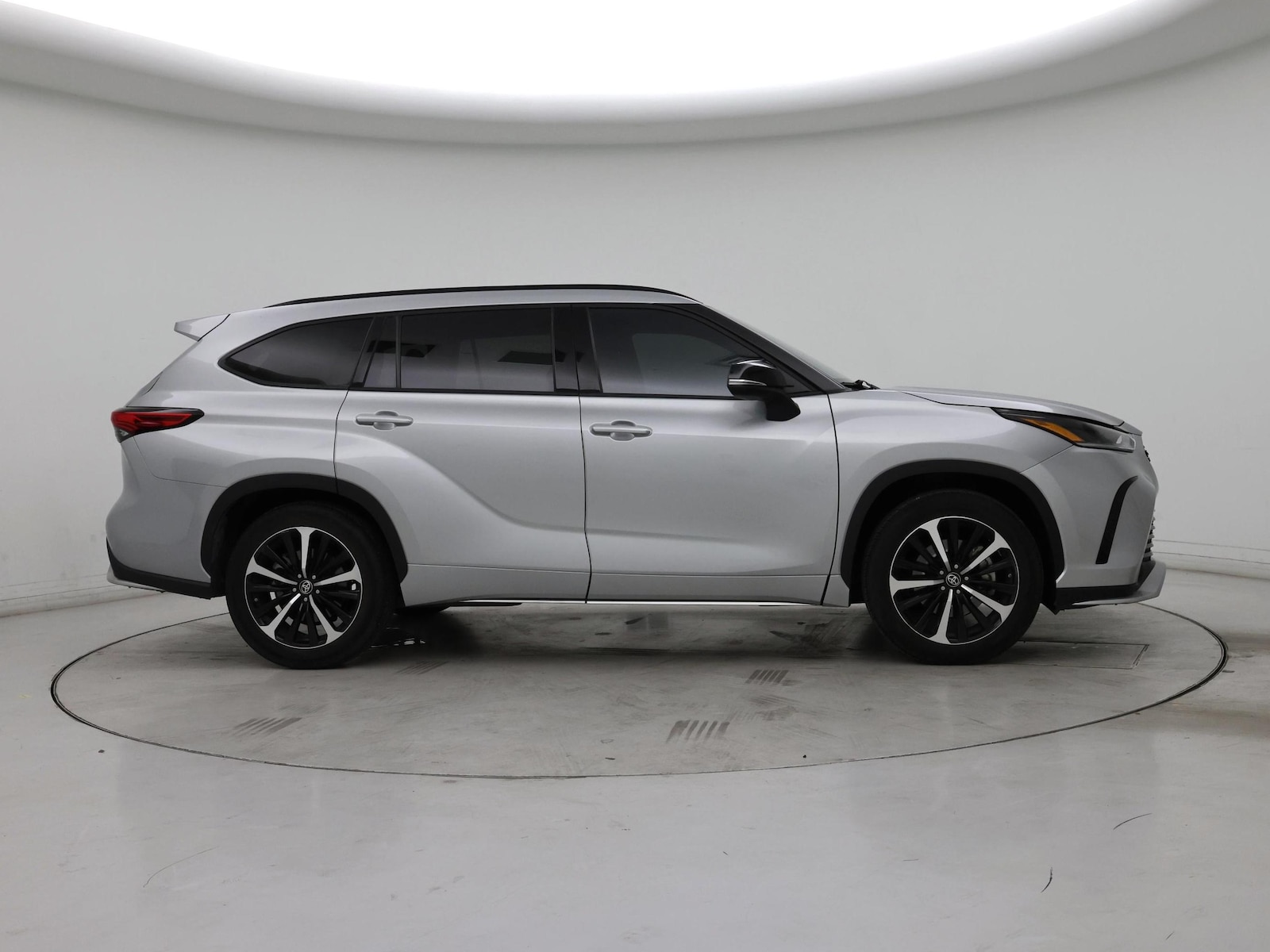 2021 Toyota Highlander XSE - Photo 8