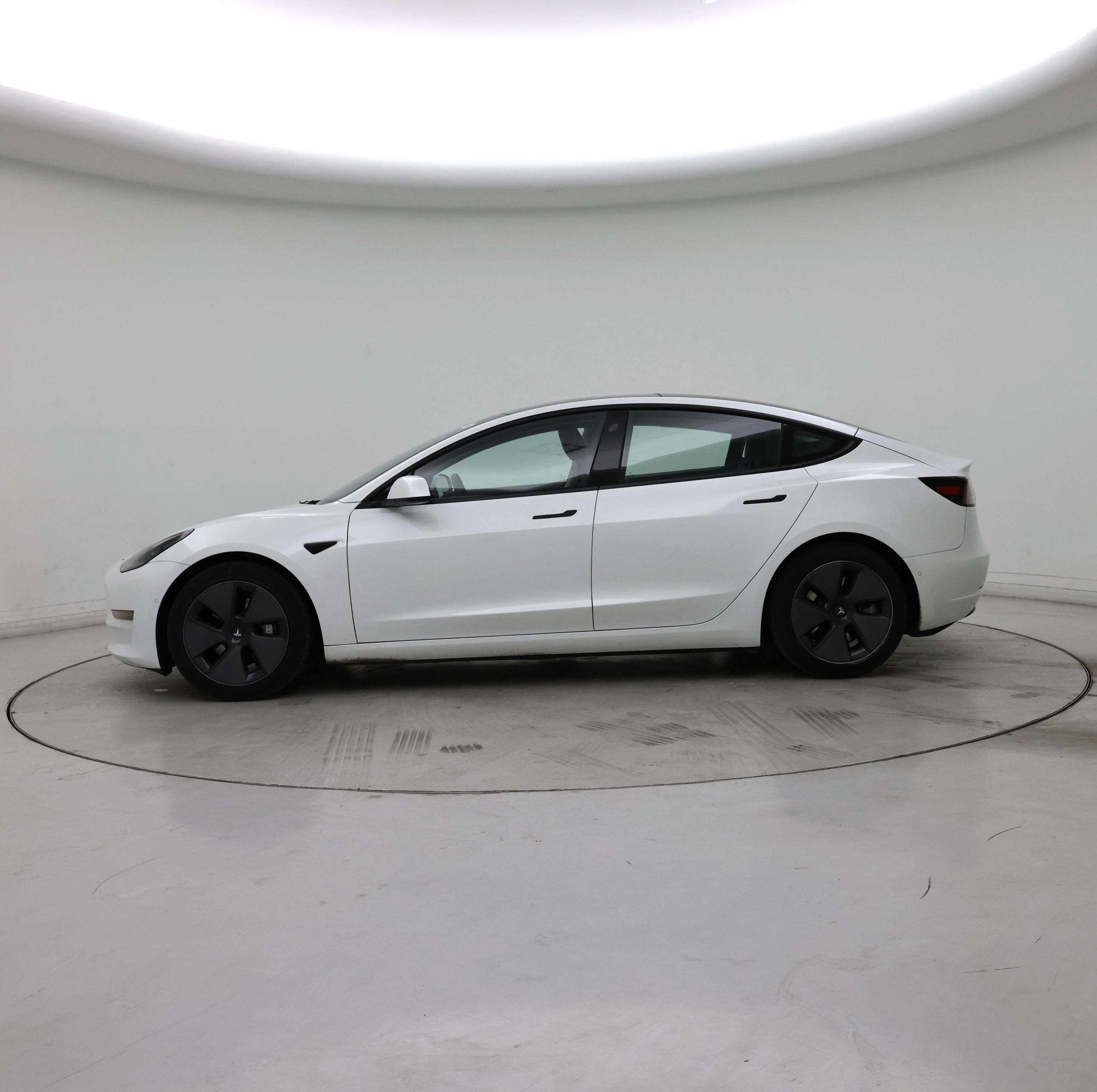 Thumbnail: 2021 Tesla Model 3 - 3