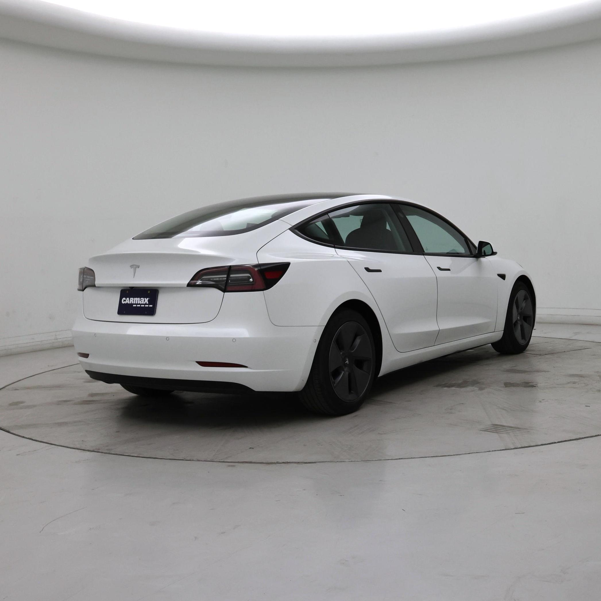 Thumbnail: 2021 Tesla Model 3 - 8