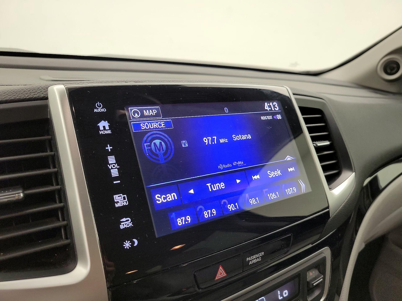 2017 Honda Pilot Elite - Photo 16