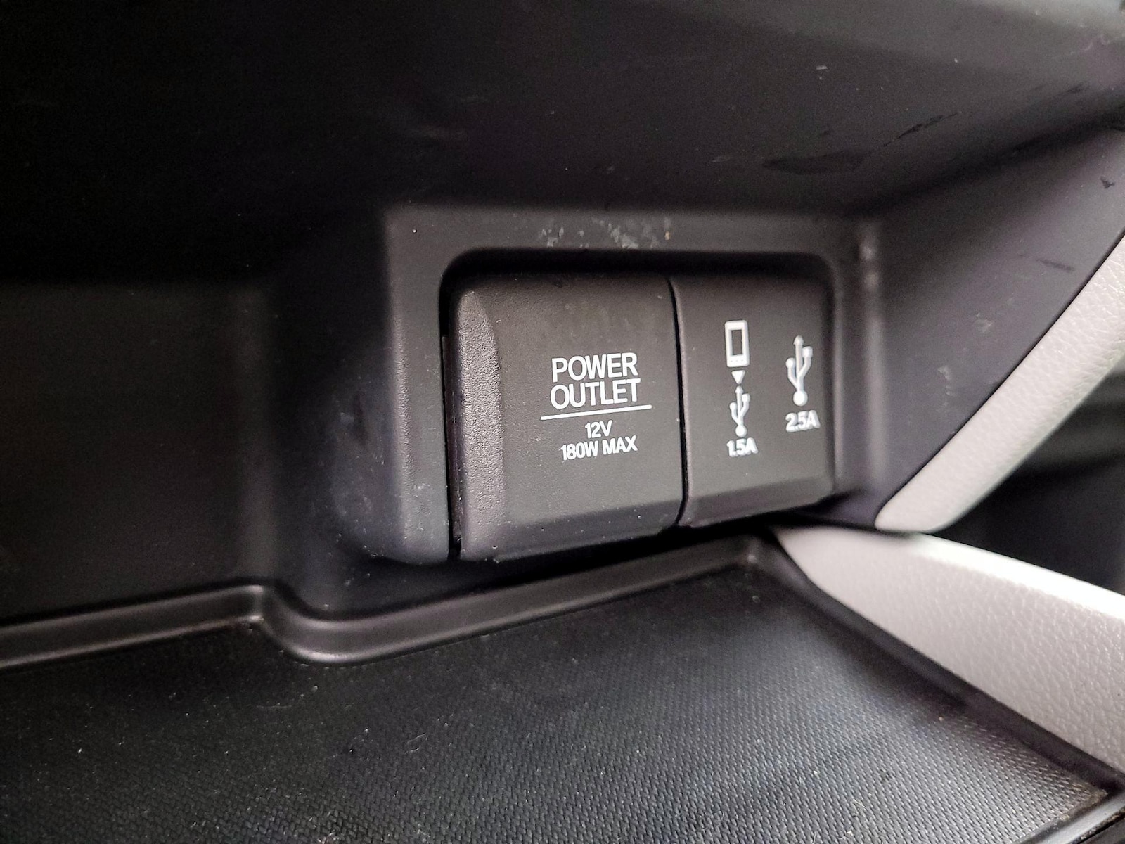 2017 Honda Pilot Elite - Photo 19