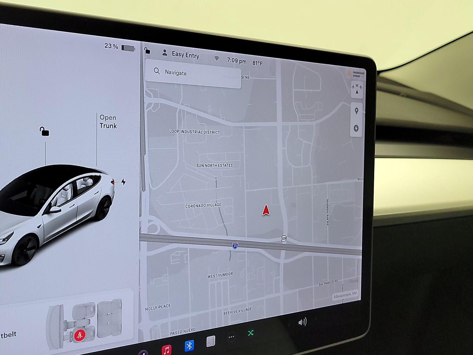 Thumbnail: 2022 Tesla Model 3 - 13
