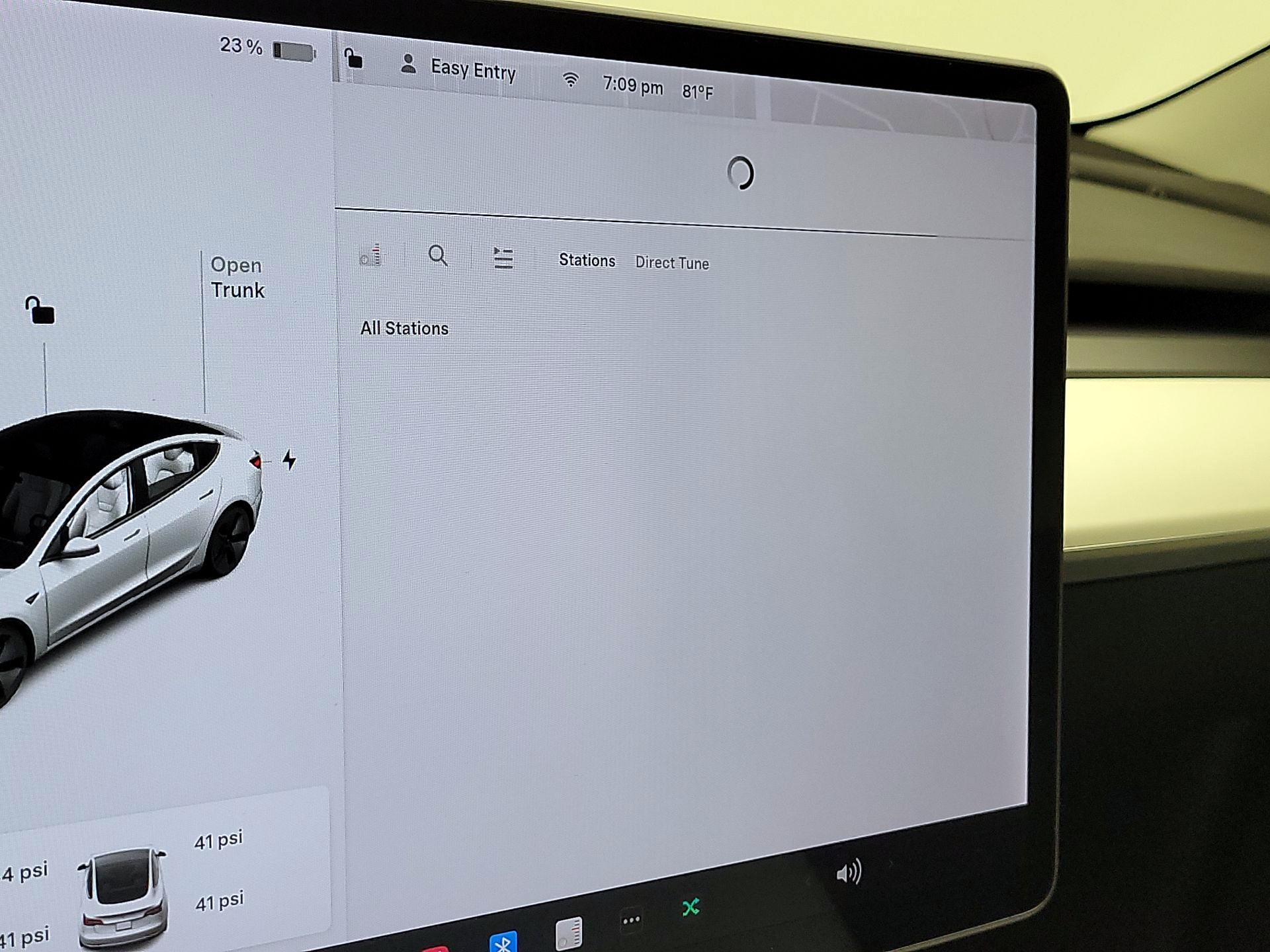Thumbnail: 2022 Tesla Model 3 - 15