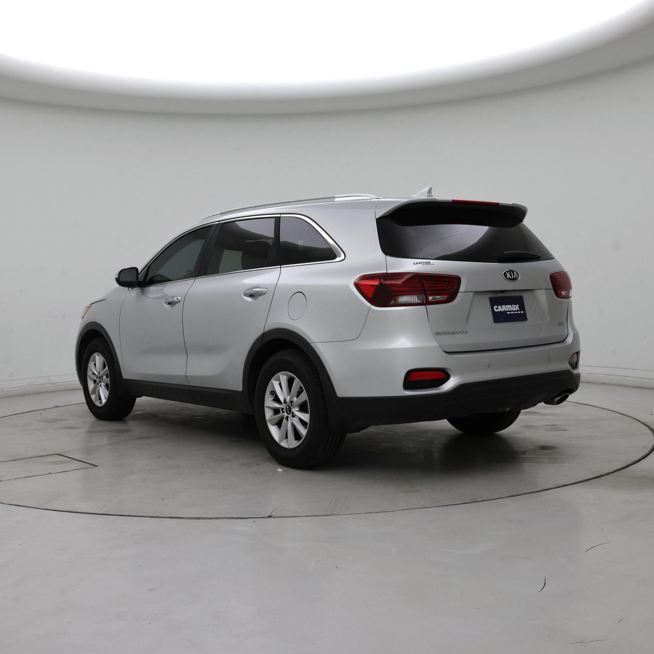 Thumbnail: 2019 Kia Sorento - 2