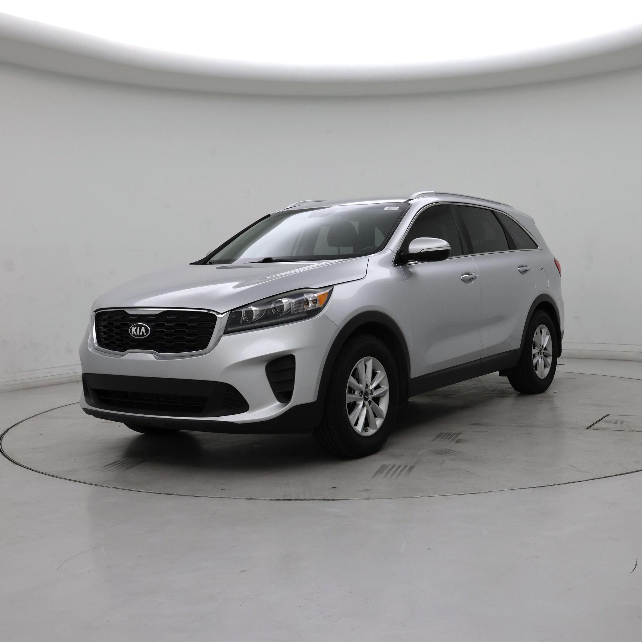 Thumbnail: 2019 Kia Sorento - 4