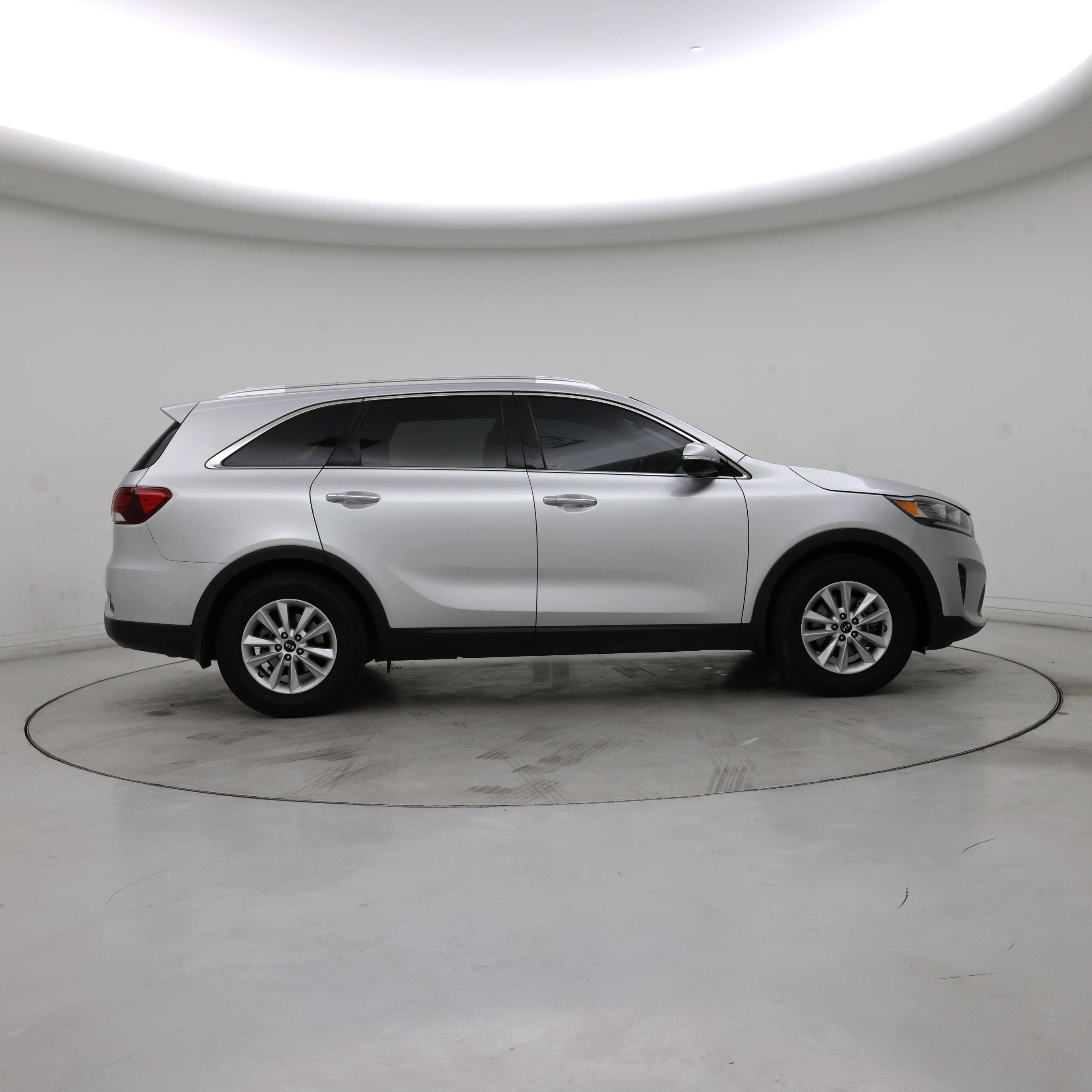 Thumbnail: 2019 Kia Sorento - 7