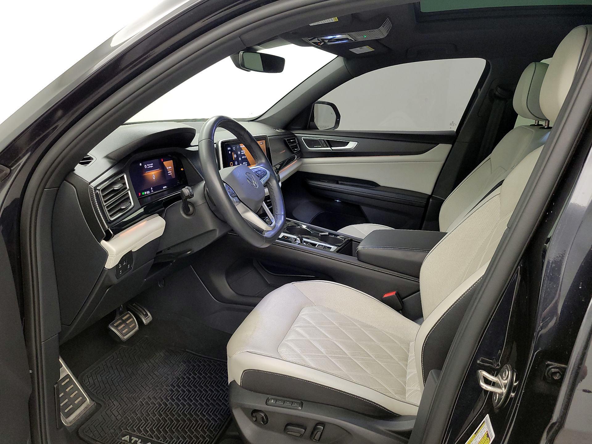 Thumbnail: 2024 Volkswagen Atlas - 11