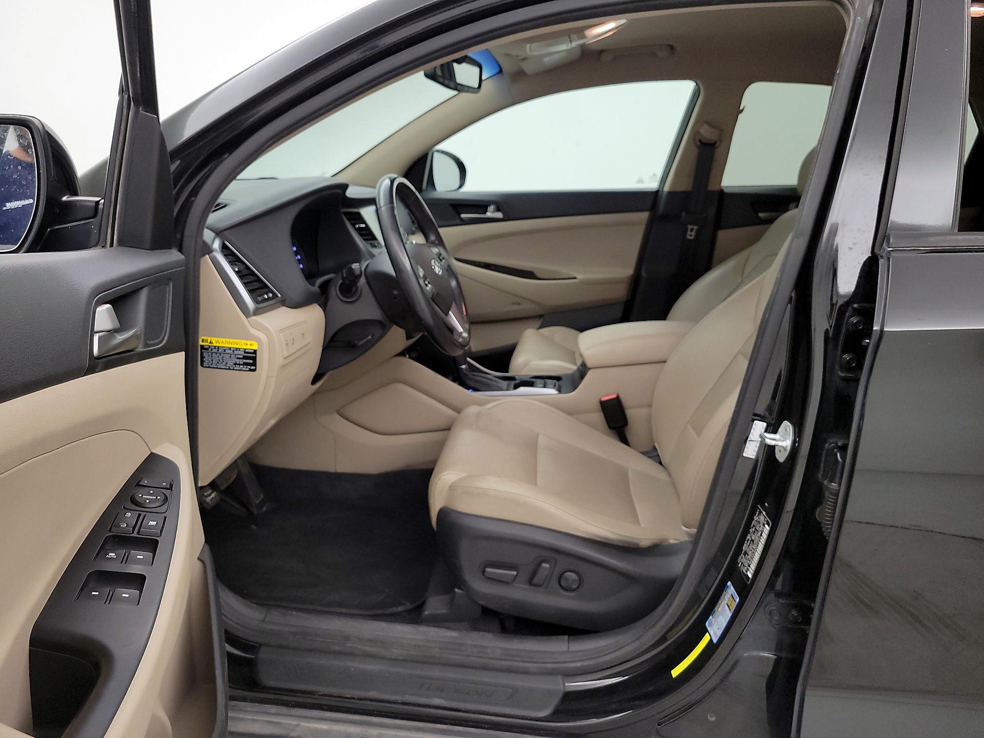 Thumbnail: 2018 Hyundai Tucson - 11