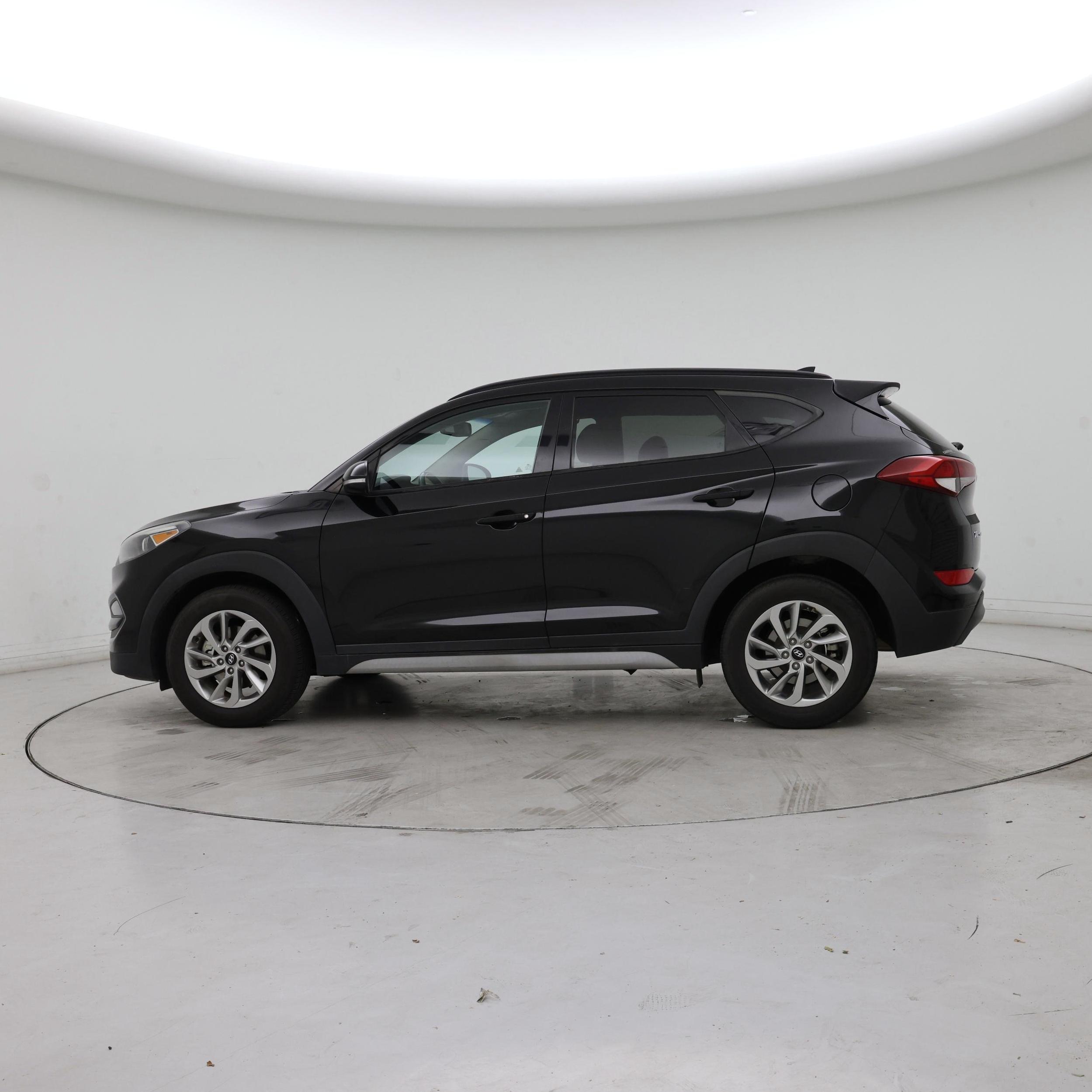 Thumbnail: 2018 Hyundai Tucson - 3