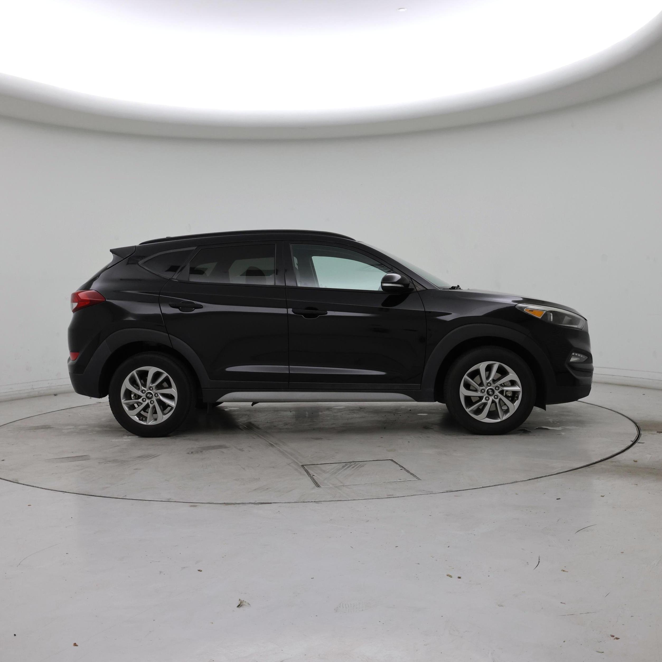 Thumbnail: 2018 Hyundai Tucson - 7