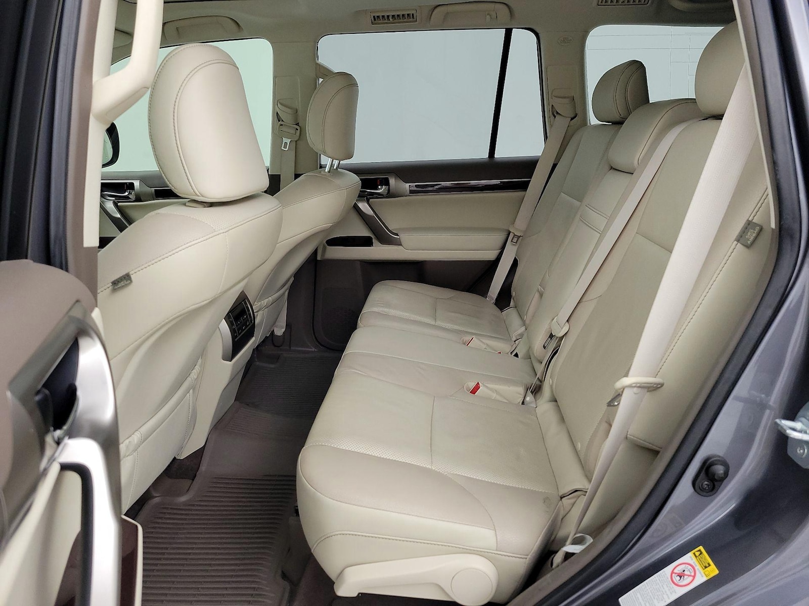 2017 Lexus GX Base - Photo 21