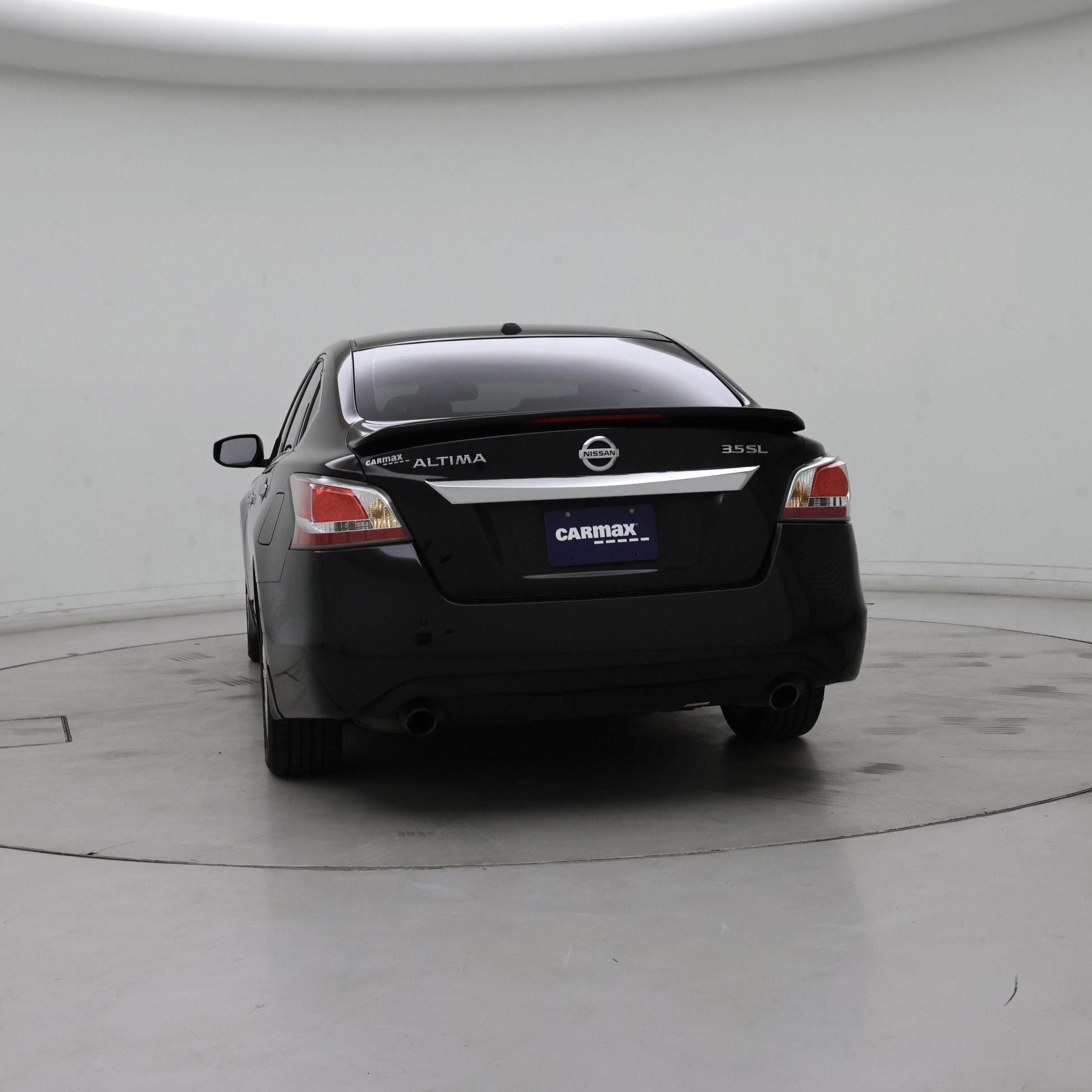 Thumbnail: 2015 Nissan Altima - 6