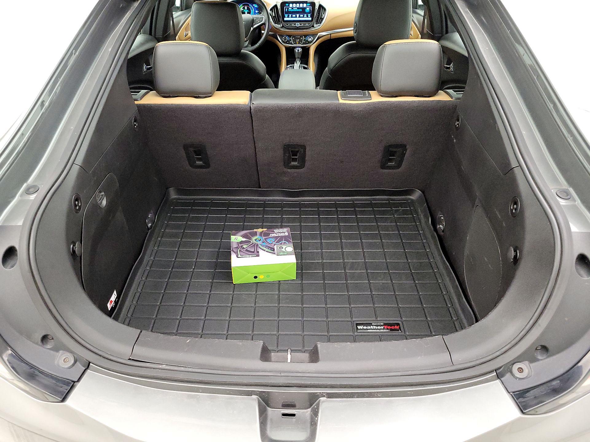 Thumbnail: 2017 Chevrolet Volt - 16