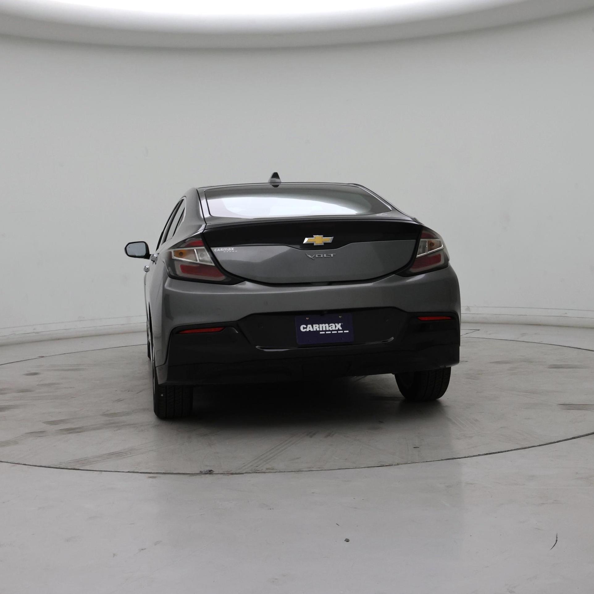 Thumbnail: 2017 Chevrolet Volt - 6