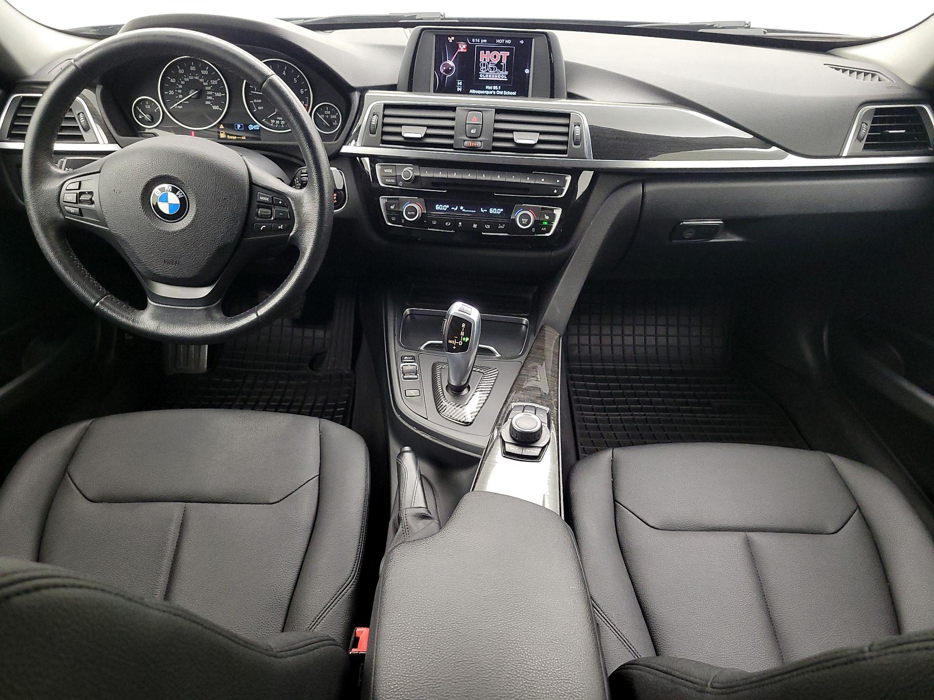 Thumbnail: 2017 BMW 3 Series - 9