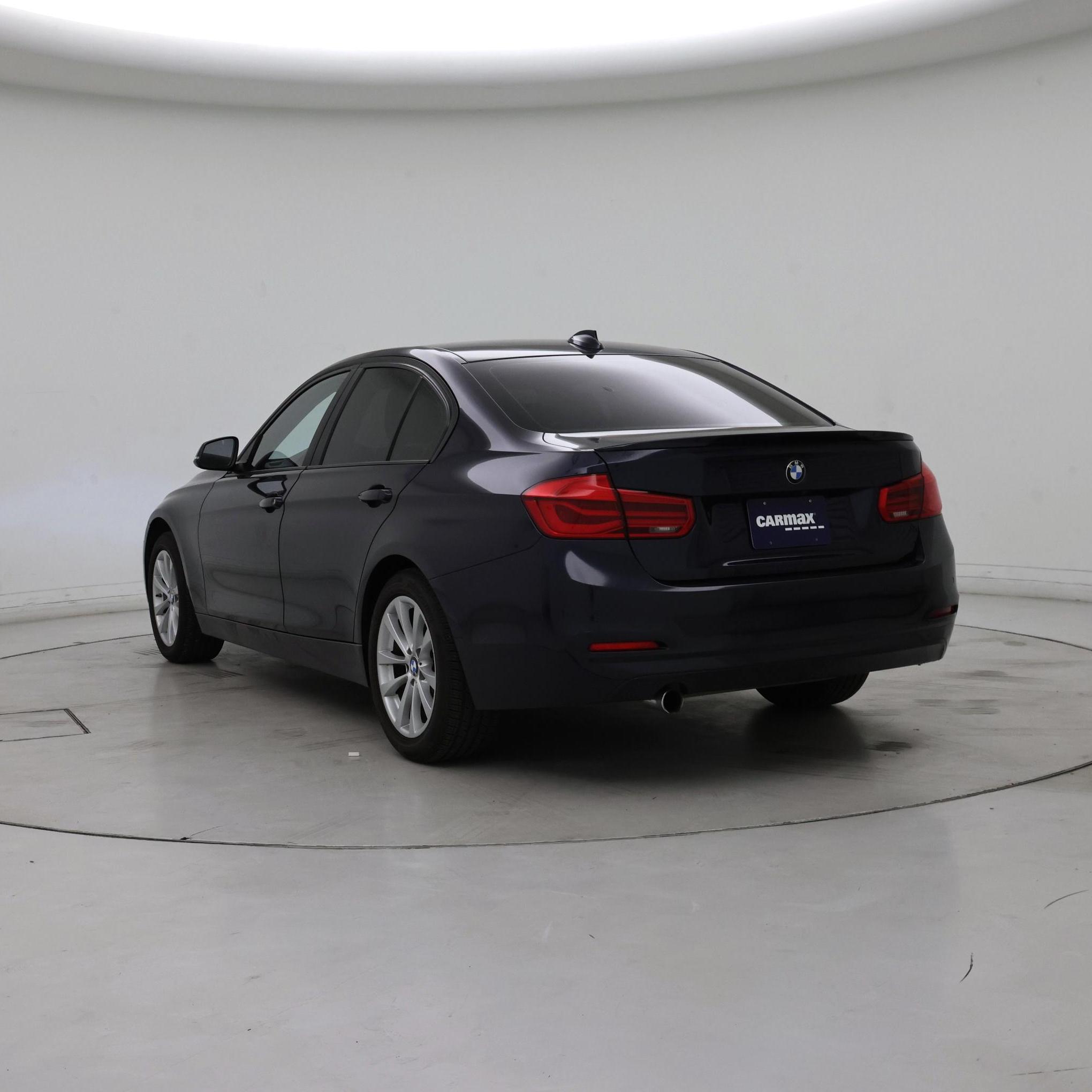 Thumbnail: 2017 BMW 3 Series - 2