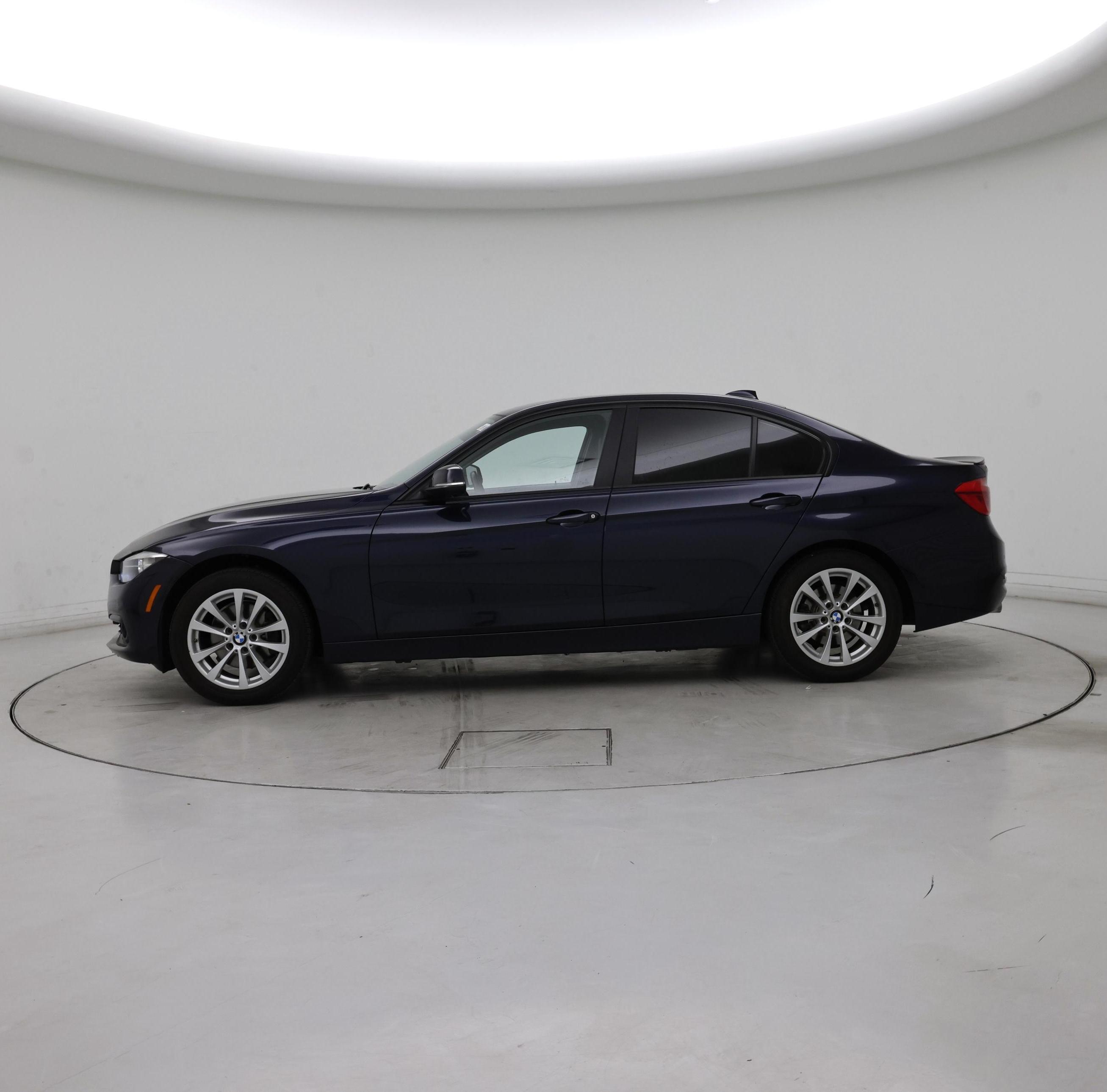 Thumbnail: 2017 BMW 3 Series - 3