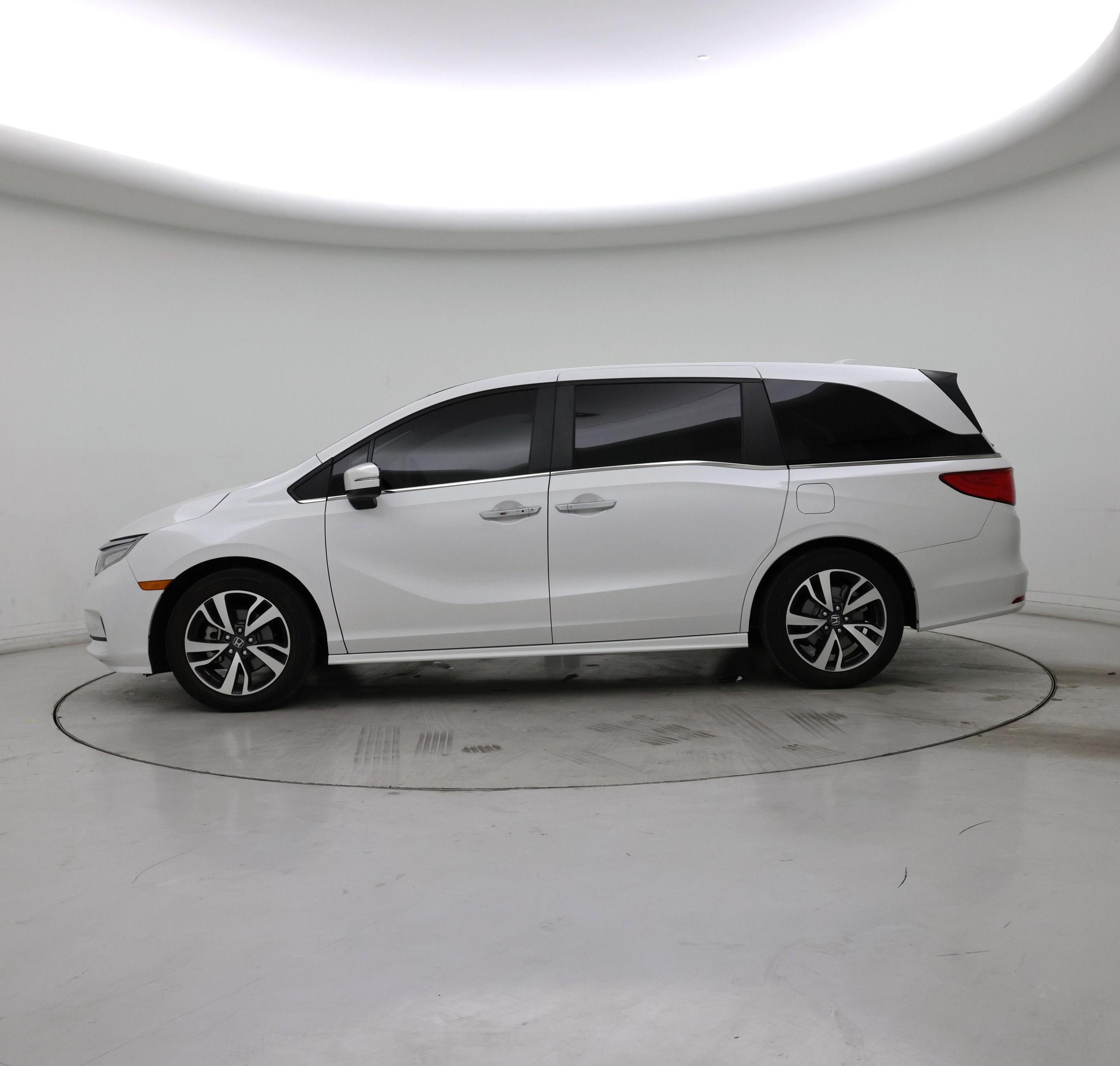 Thumbnail: 2024 Honda Odyssey - 3