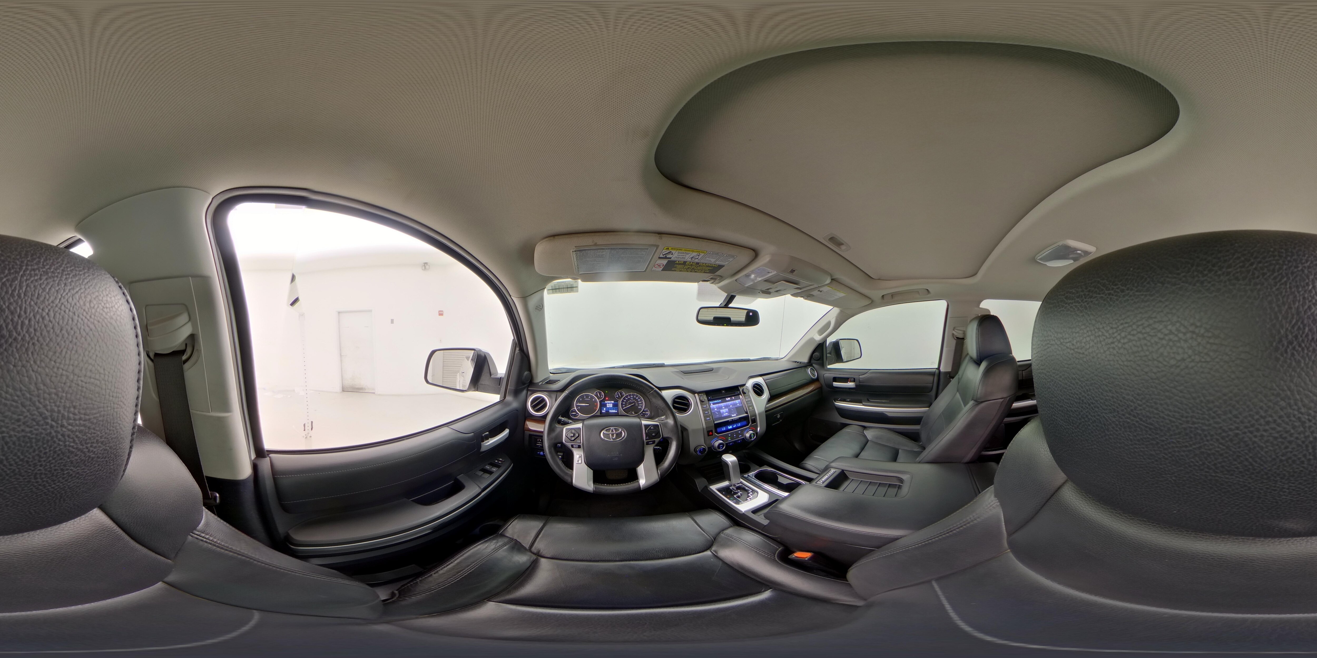 2014 Toyota Tundra Limited - Photo 28