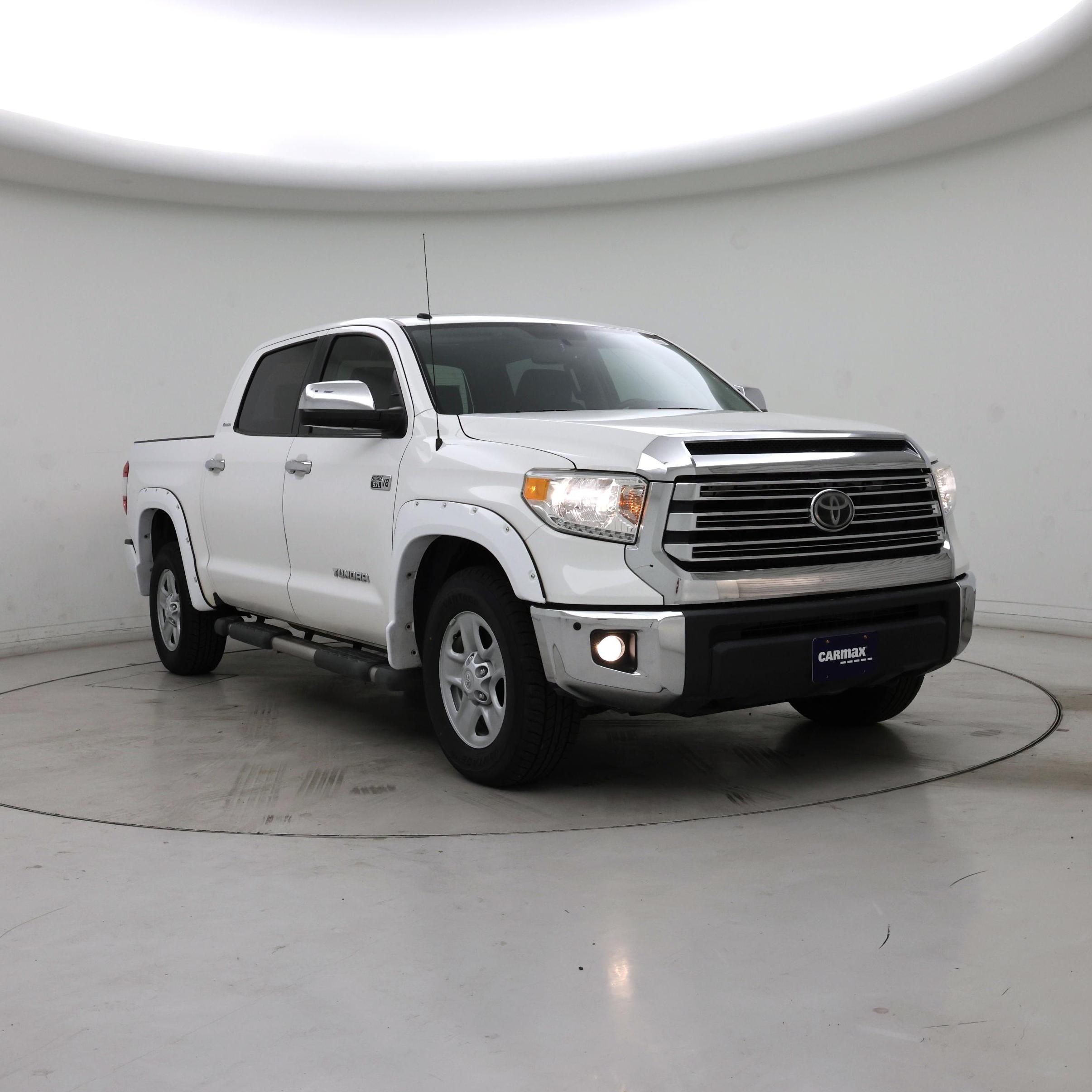 White 2014 Toyota Tundra Pickup Truck Four-Wheel Drive Automatic
