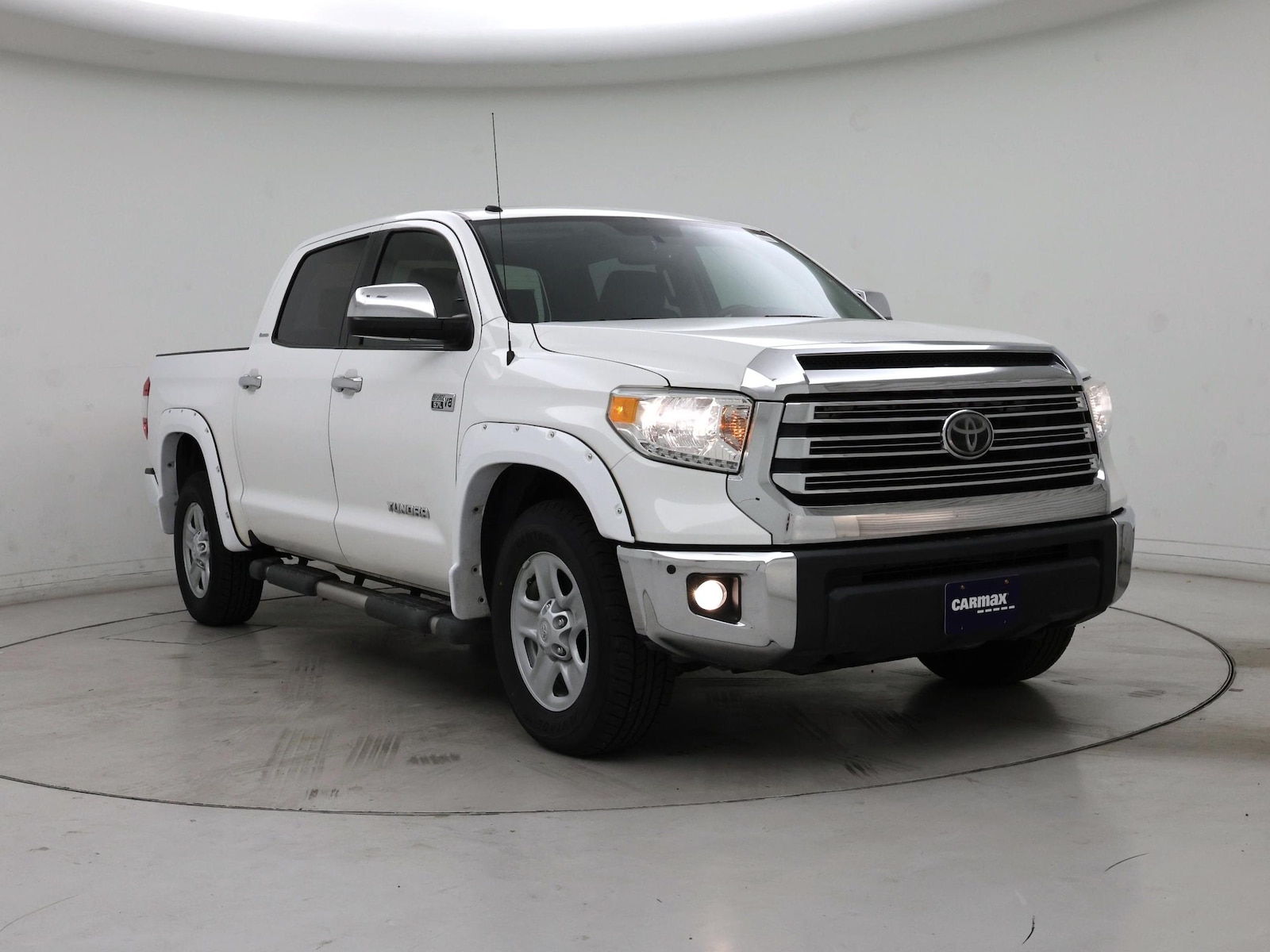 2014 Toyota Tundra Limited - Photo 2