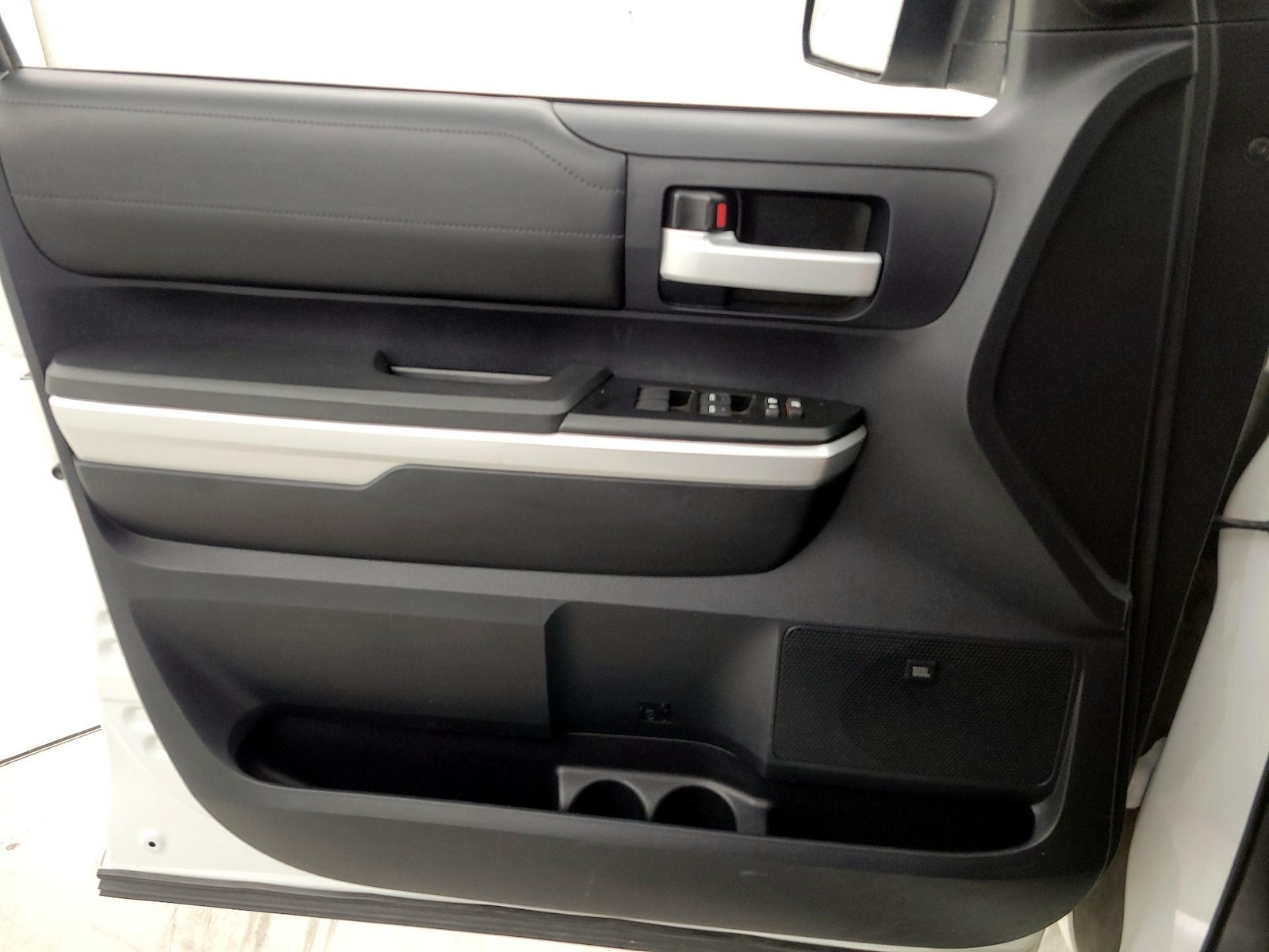 2014 Toyota Tundra Limited - Photo 13