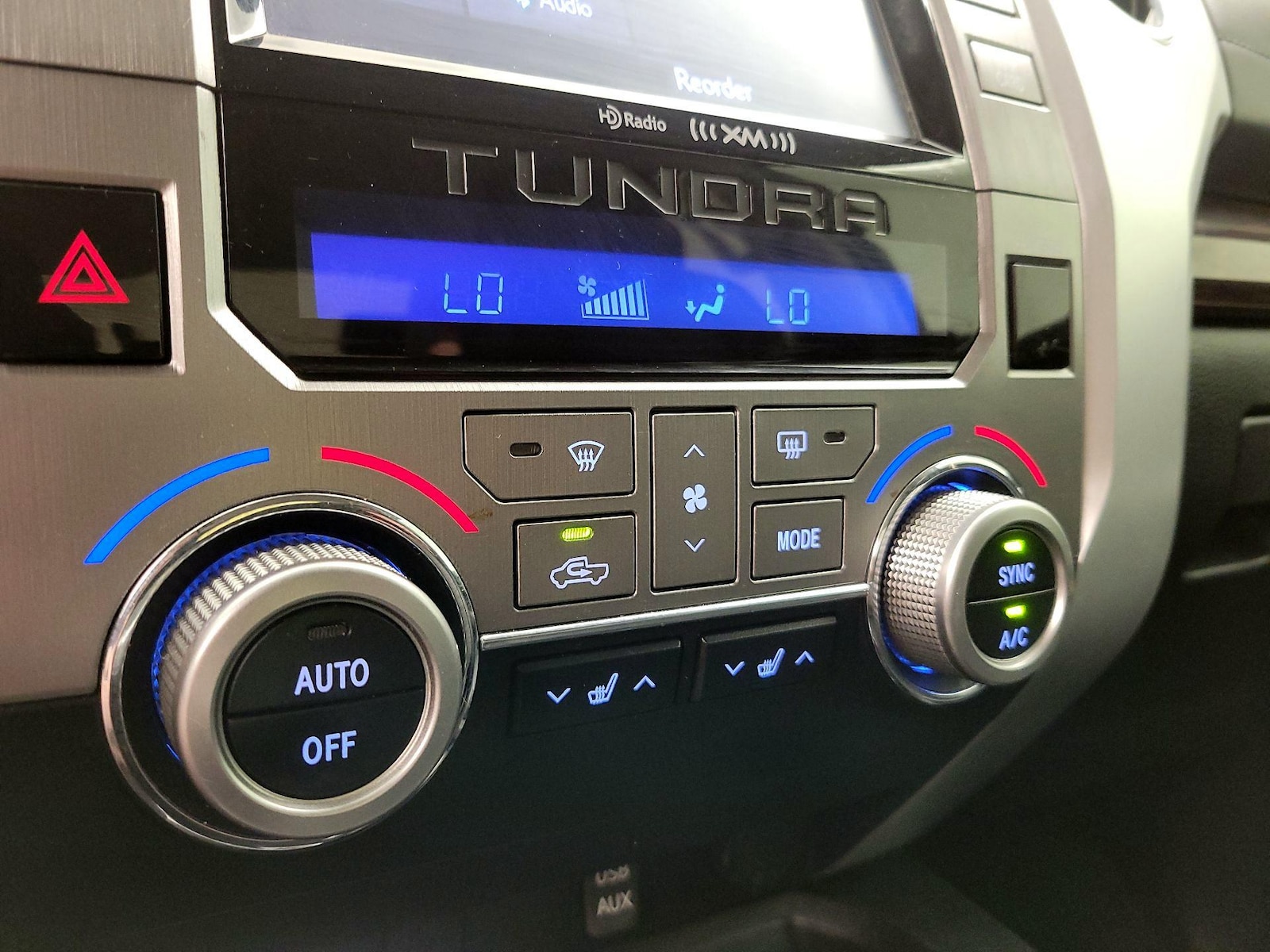 2014 Toyota Tundra Limited - Photo 18