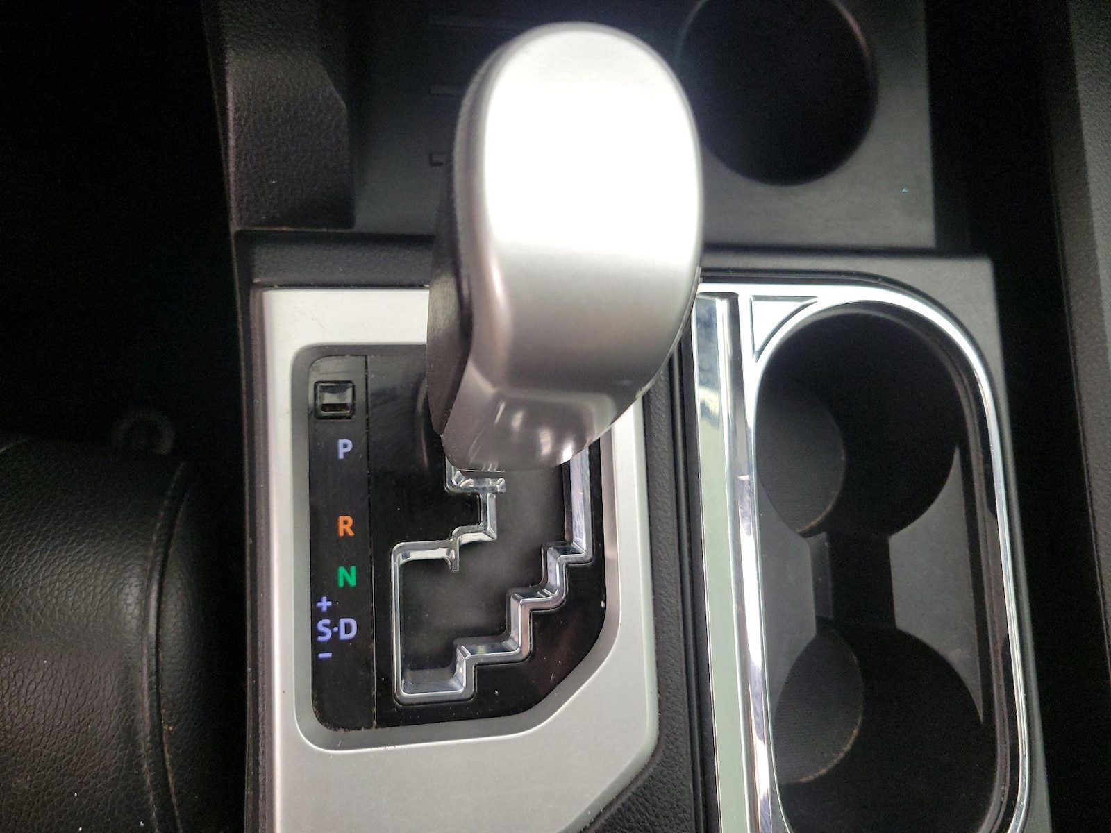 2014 Toyota Tundra Limited - Photo 19