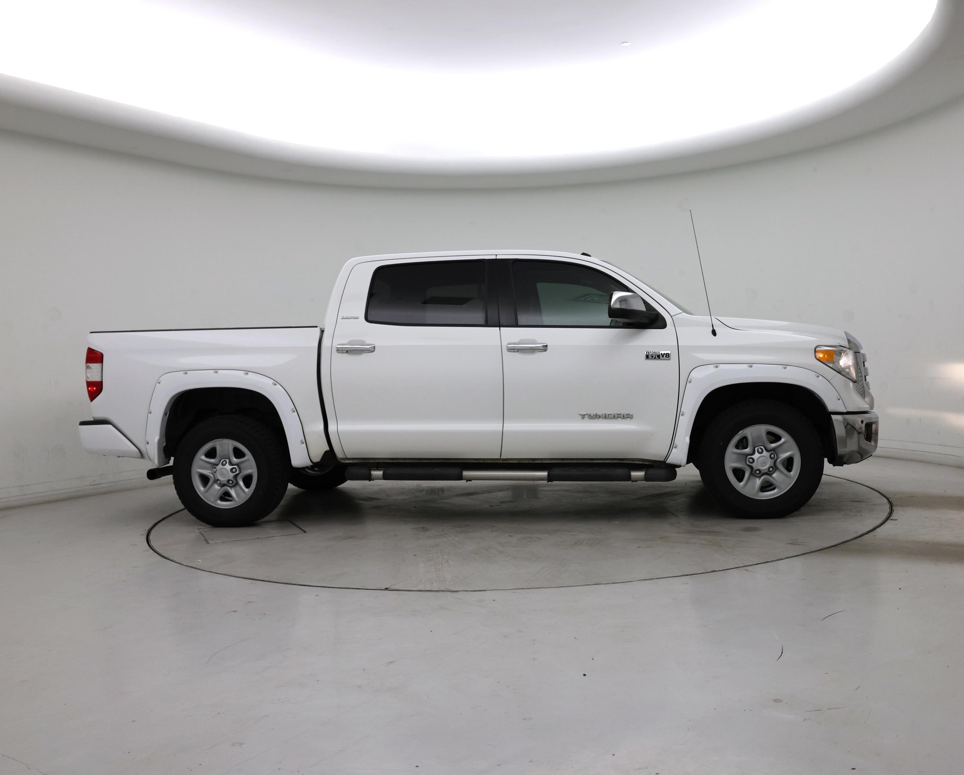 Thumbnail: 2014 Toyota Tundra - 7