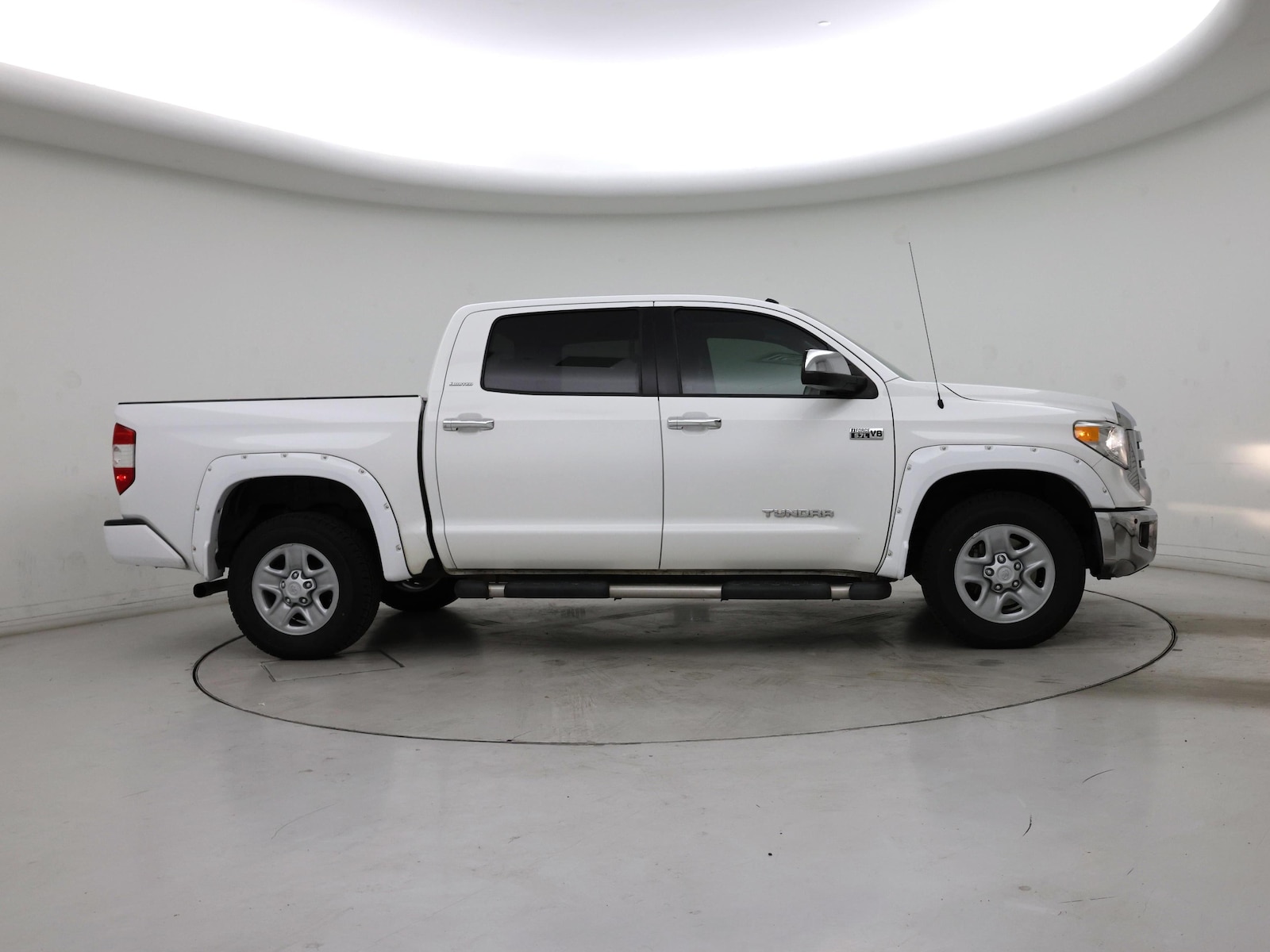 2014 Toyota Tundra Limited - Photo 8