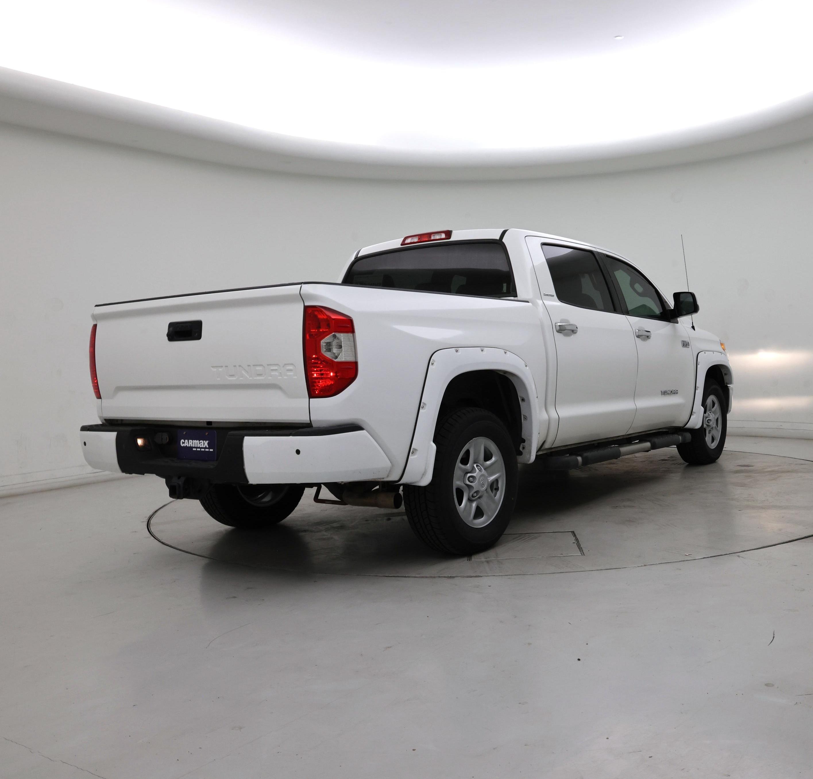 Thumbnail: 2014 Toyota Tundra - 8