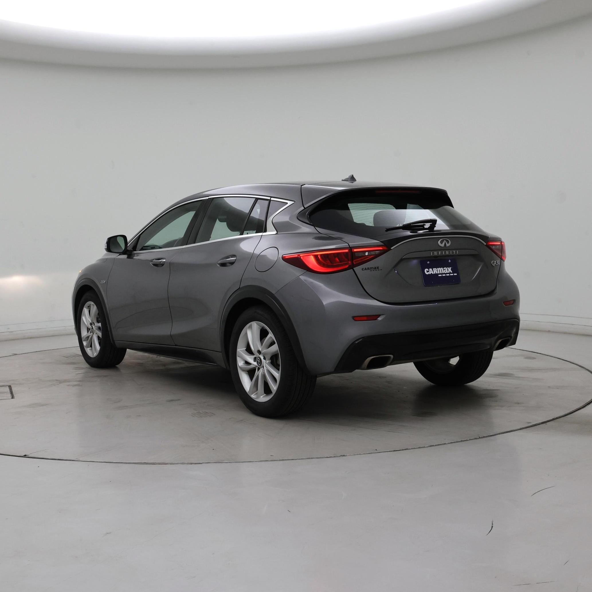 Thumbnail: 2018 INFINITI QX30 - 2