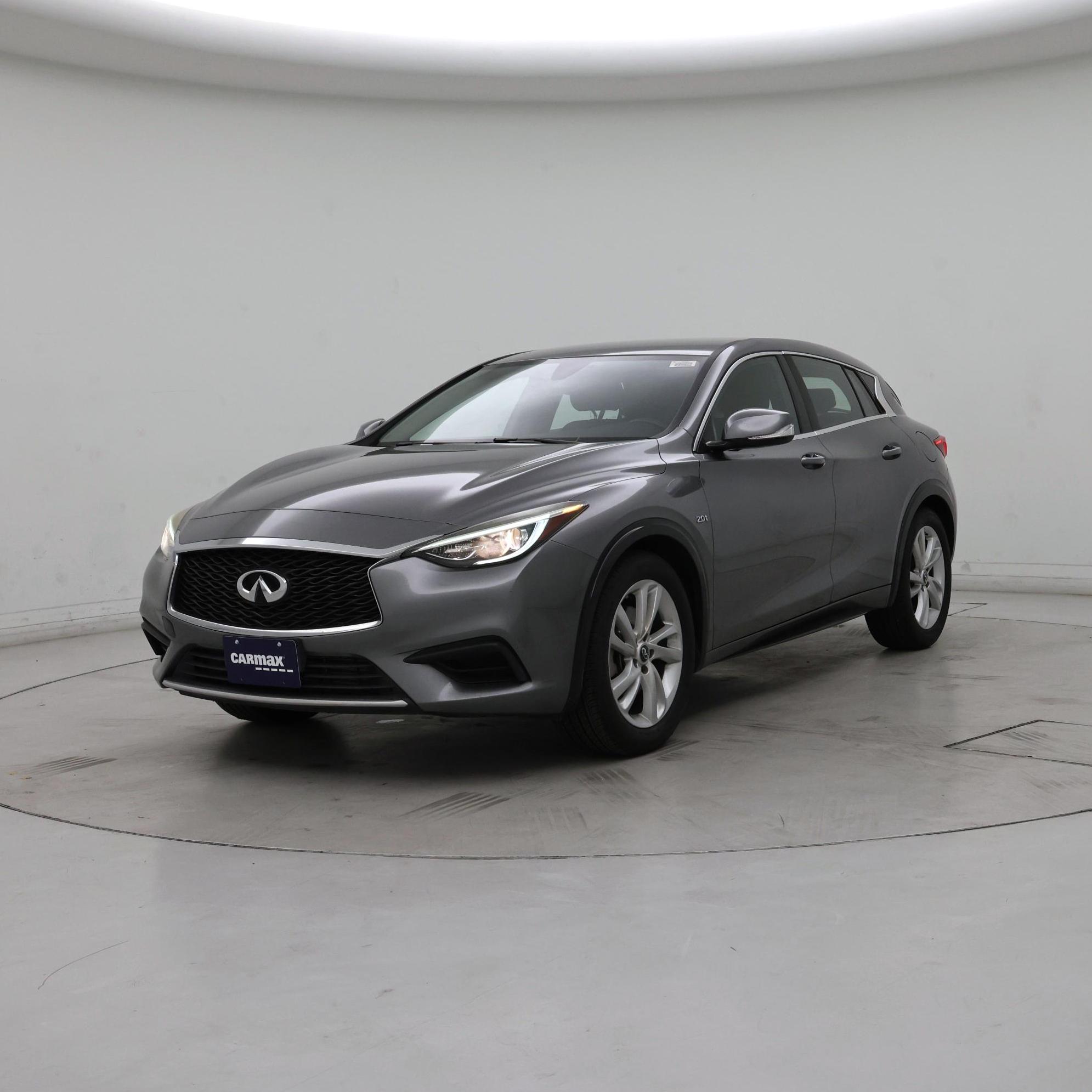 Thumbnail: 2018 INFINITI QX30 - 4