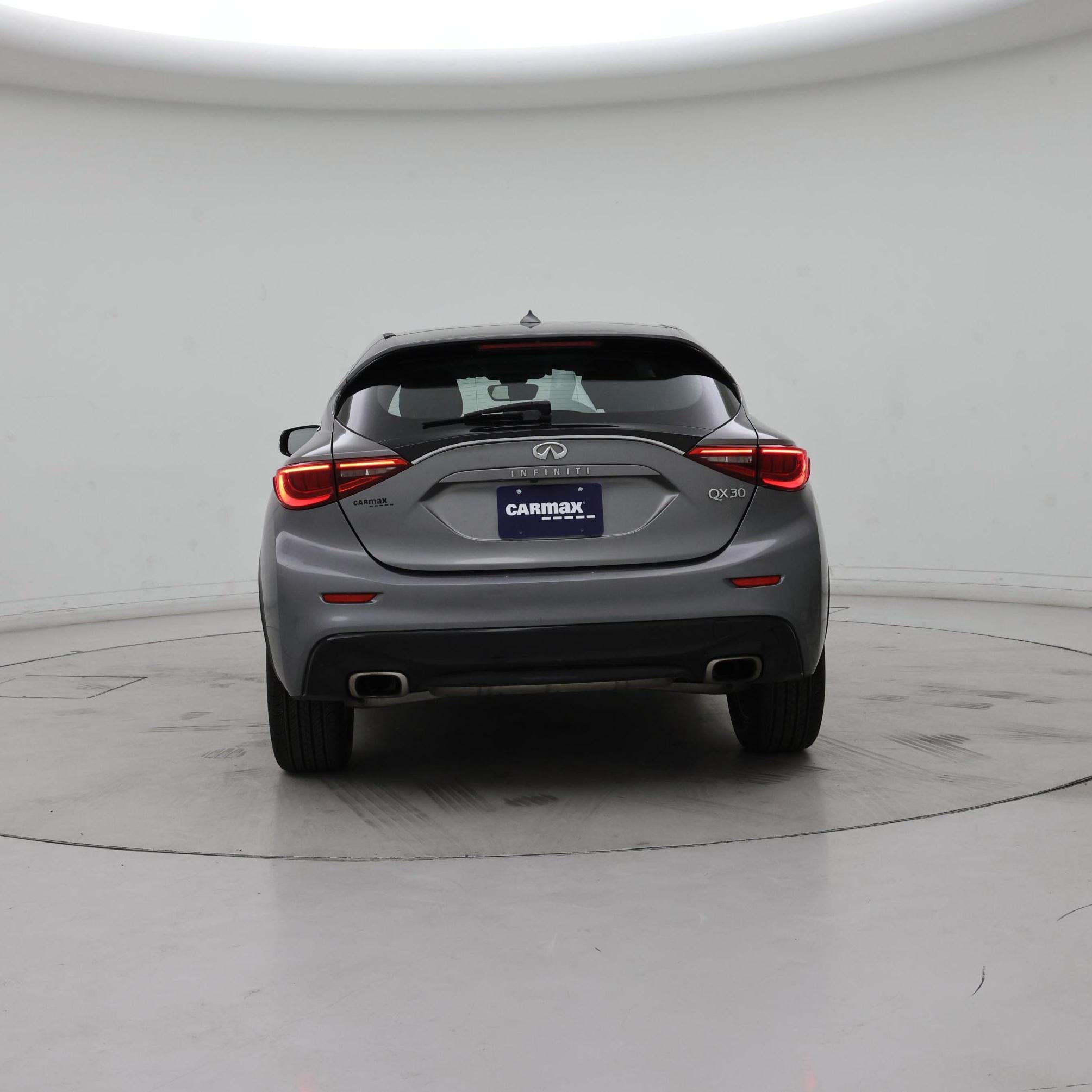 Thumbnail: 2018 INFINITI QX30 - 6