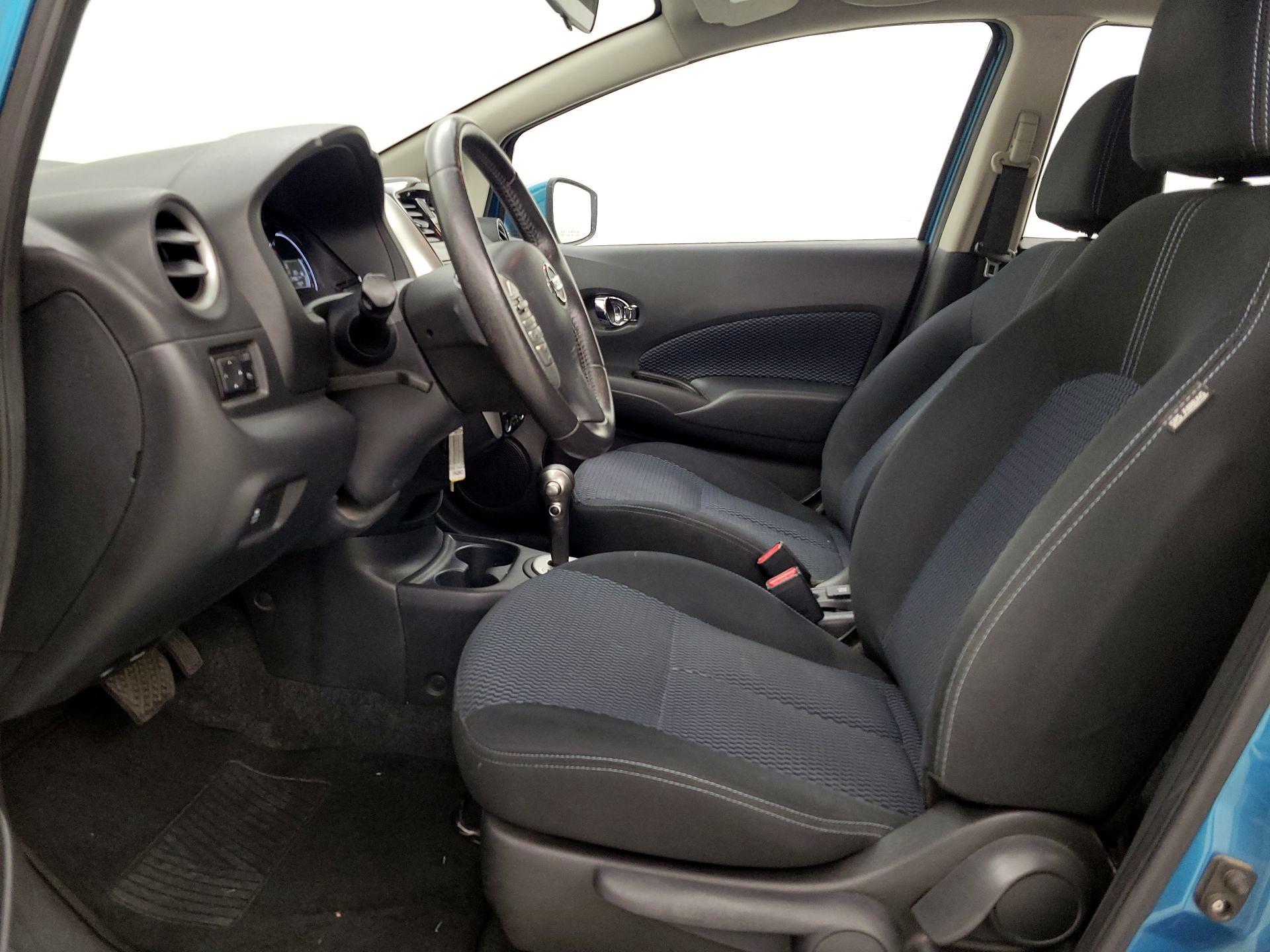 Thumbnail: 2015 Nissan Versa Note - 11