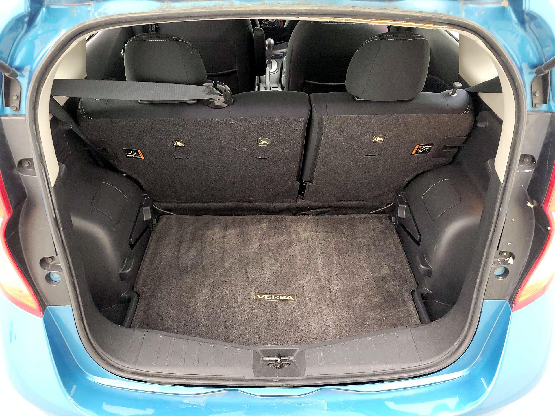 Thumbnail: 2015 Nissan Versa Note - 17