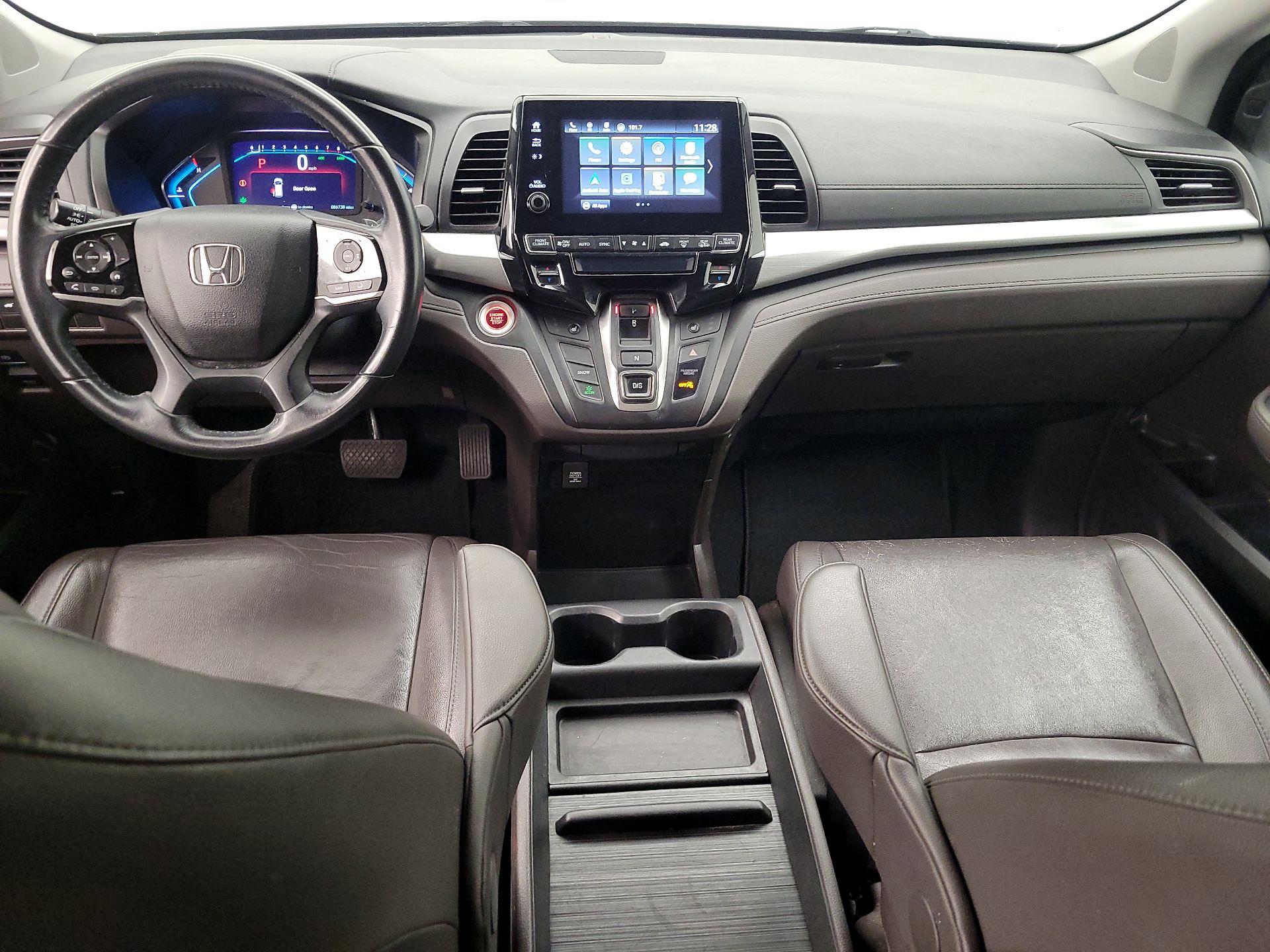 Thumbnail: 2018 Honda Odyssey - 9