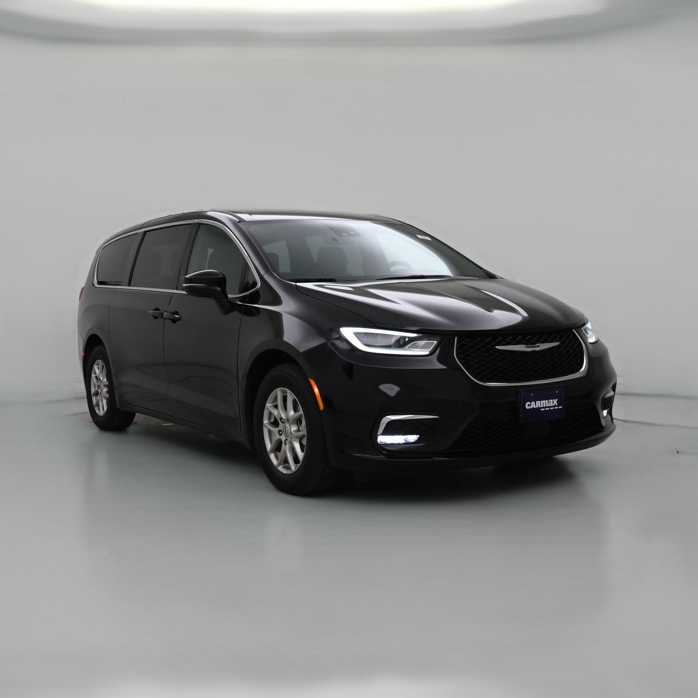 Thumbnail: 2025 Chrysler Pacifica - 1