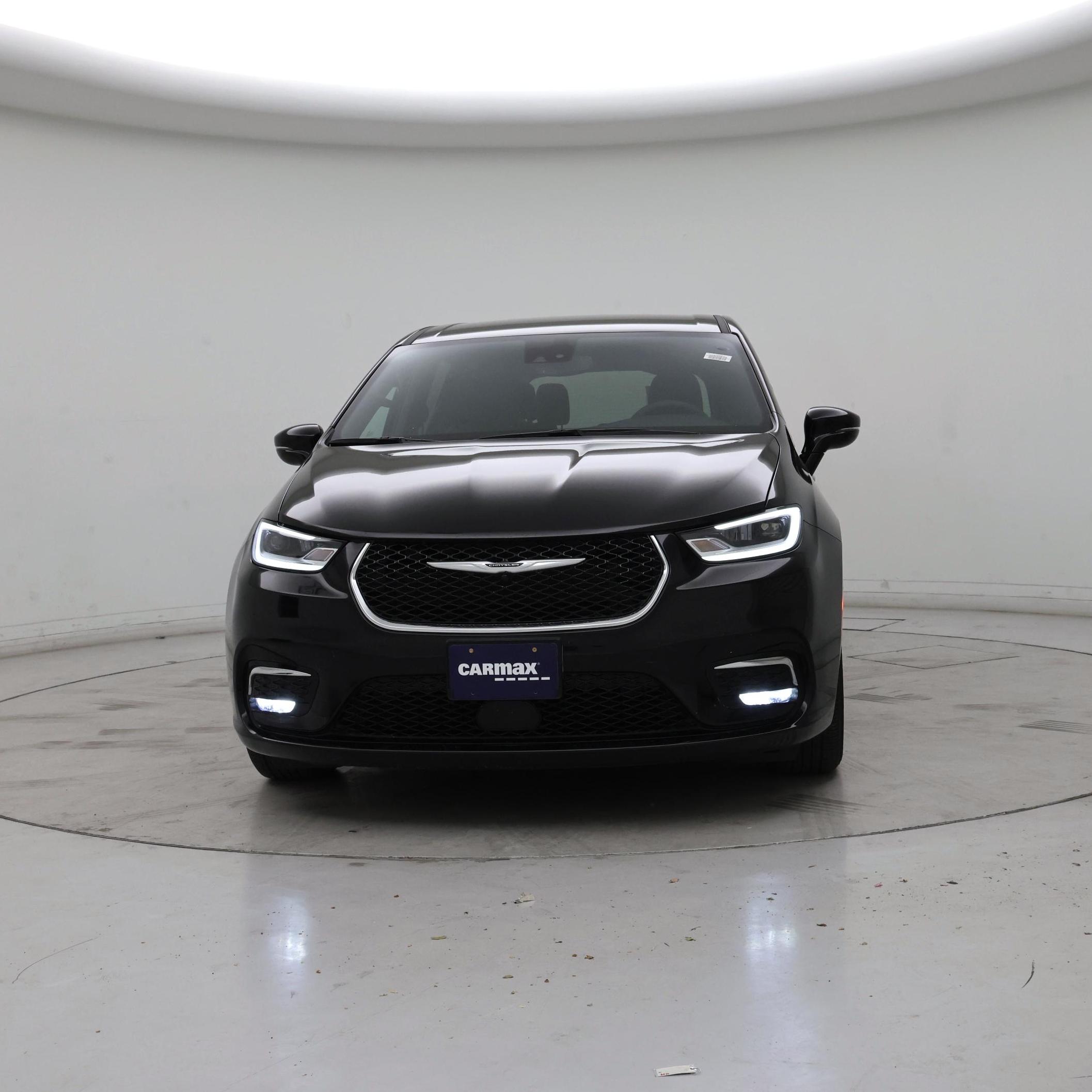 Thumbnail: 2025 Chrysler Pacifica - 5